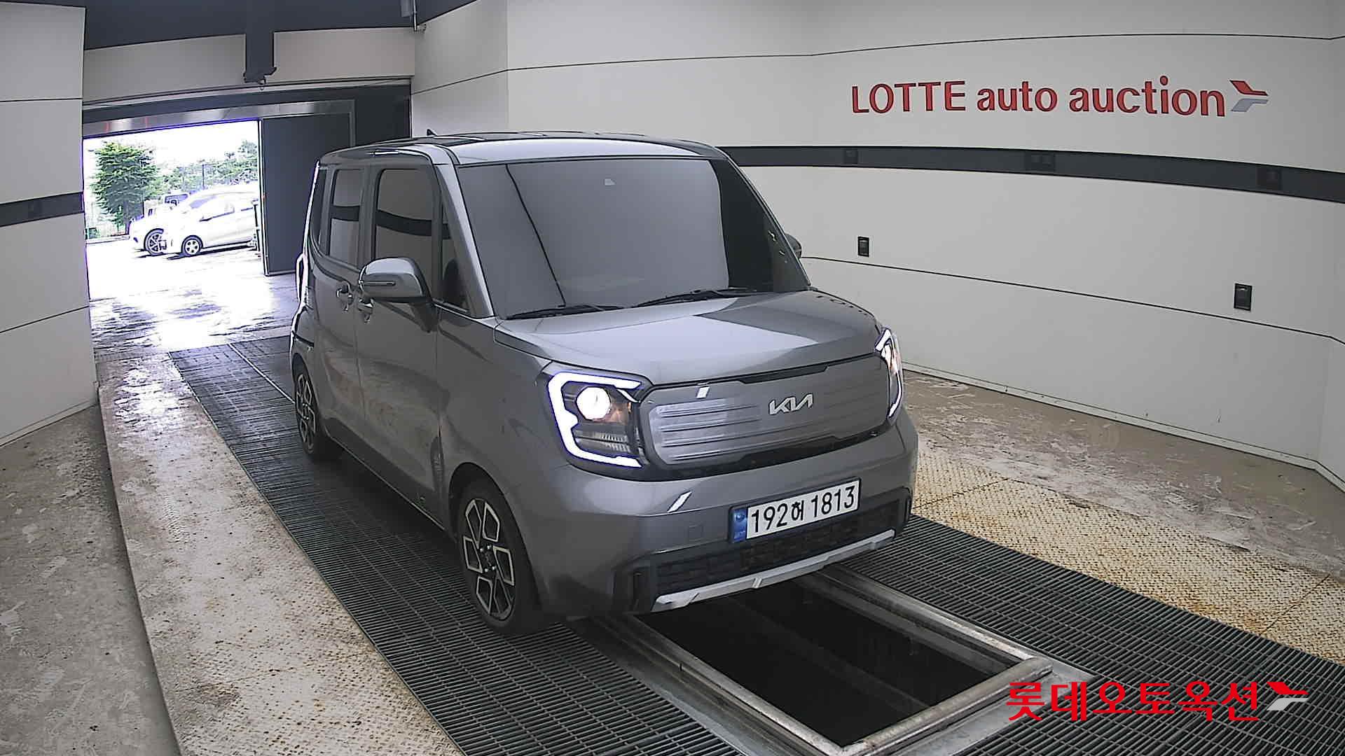 2023 - kia ray