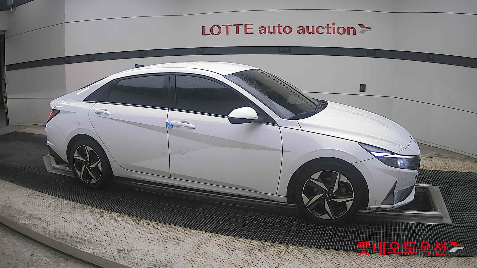 2023 - hyundai avante
