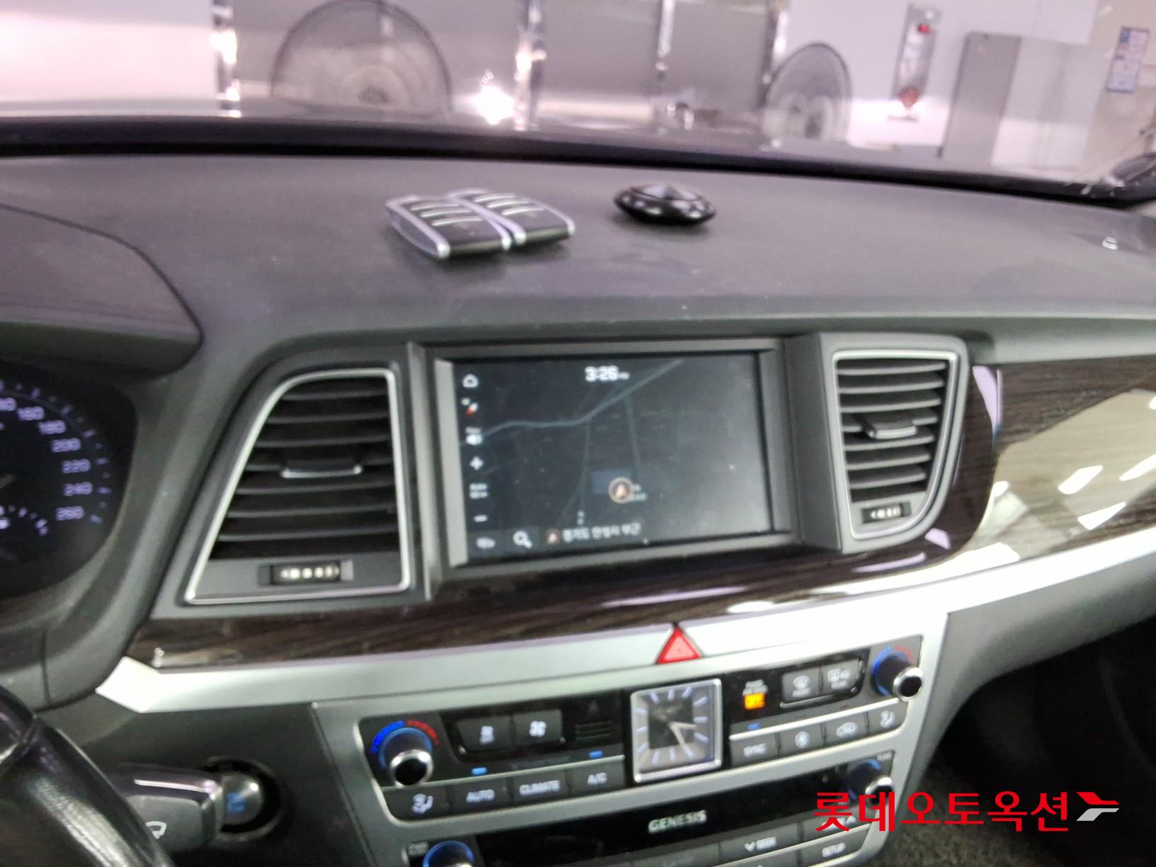 2019 - genesis g80