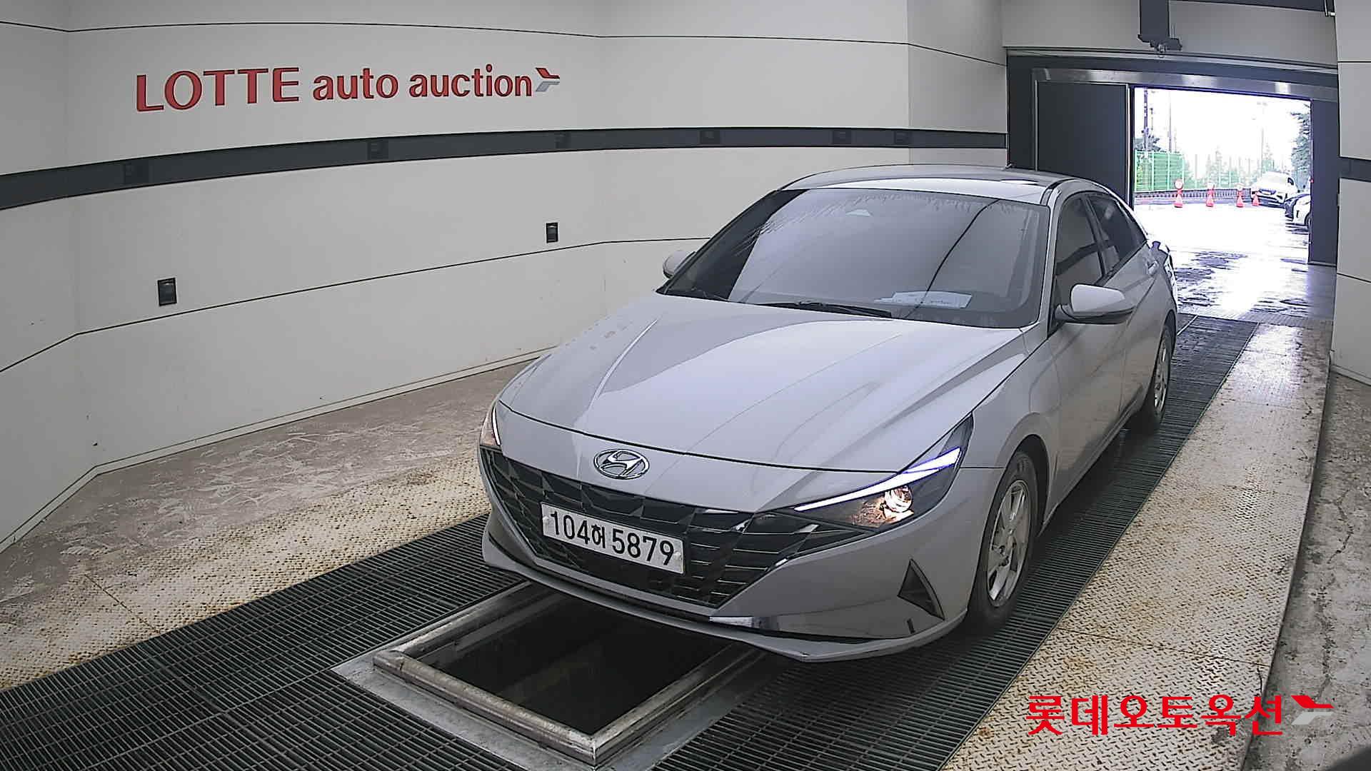 2021 - hyundai avante