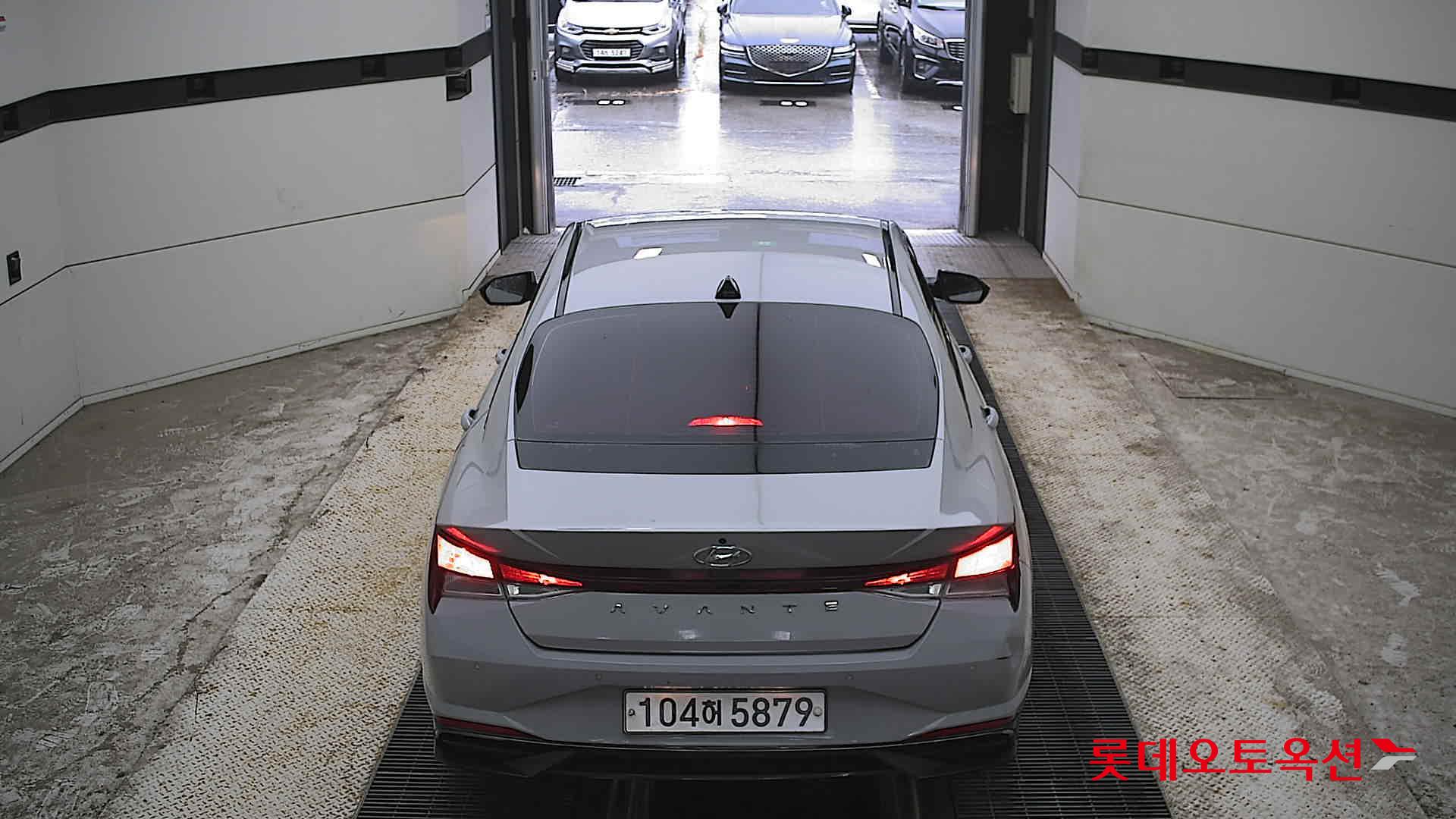 2021 - hyundai avante