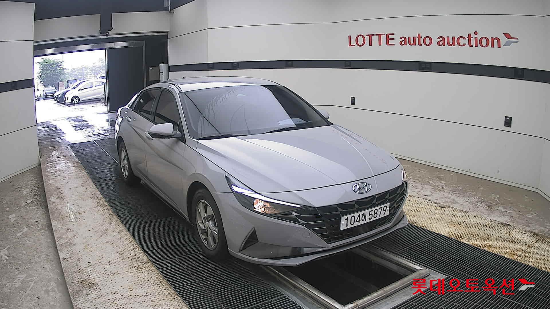2021 - hyundai avante