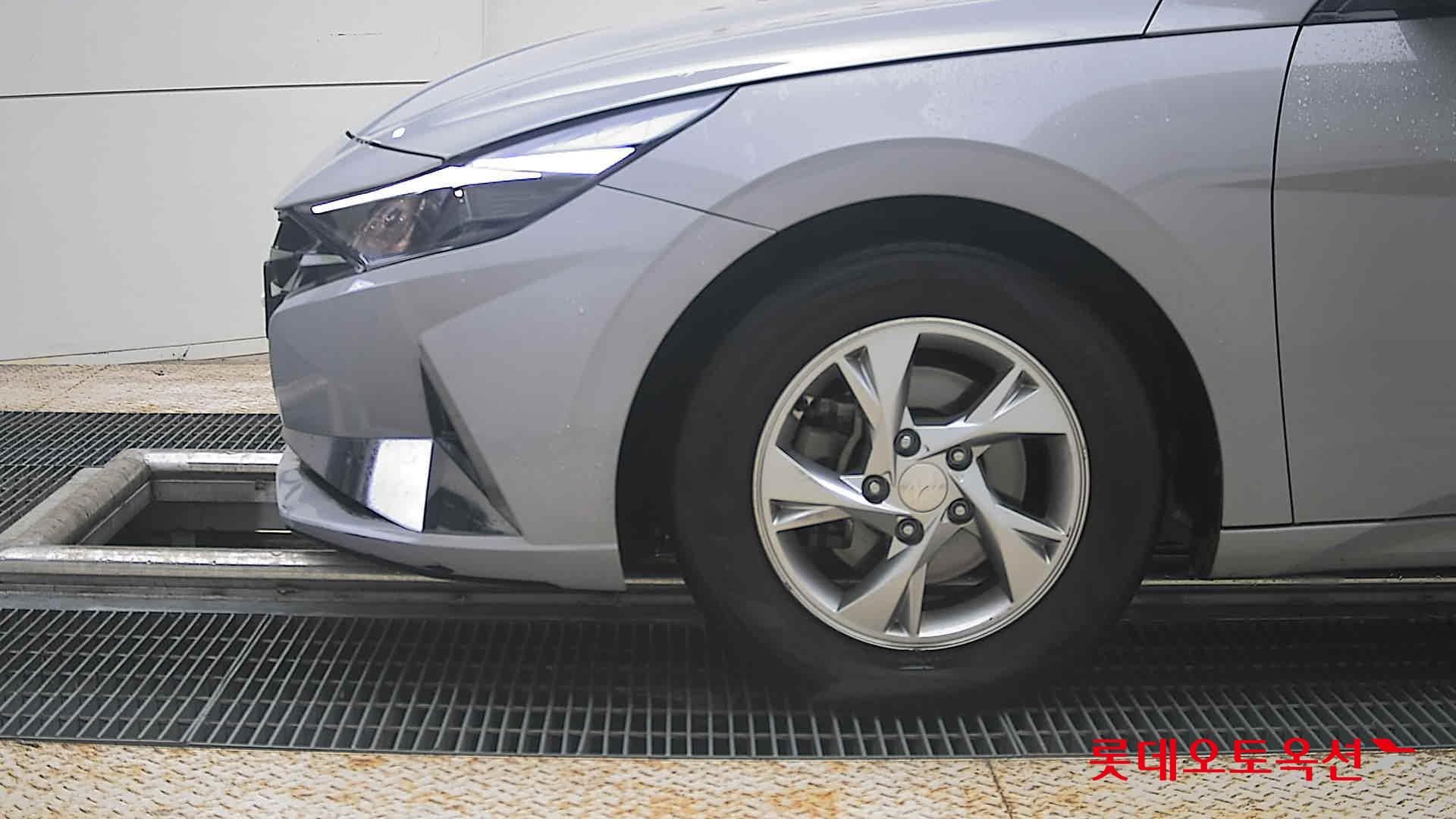 2021 - hyundai avante