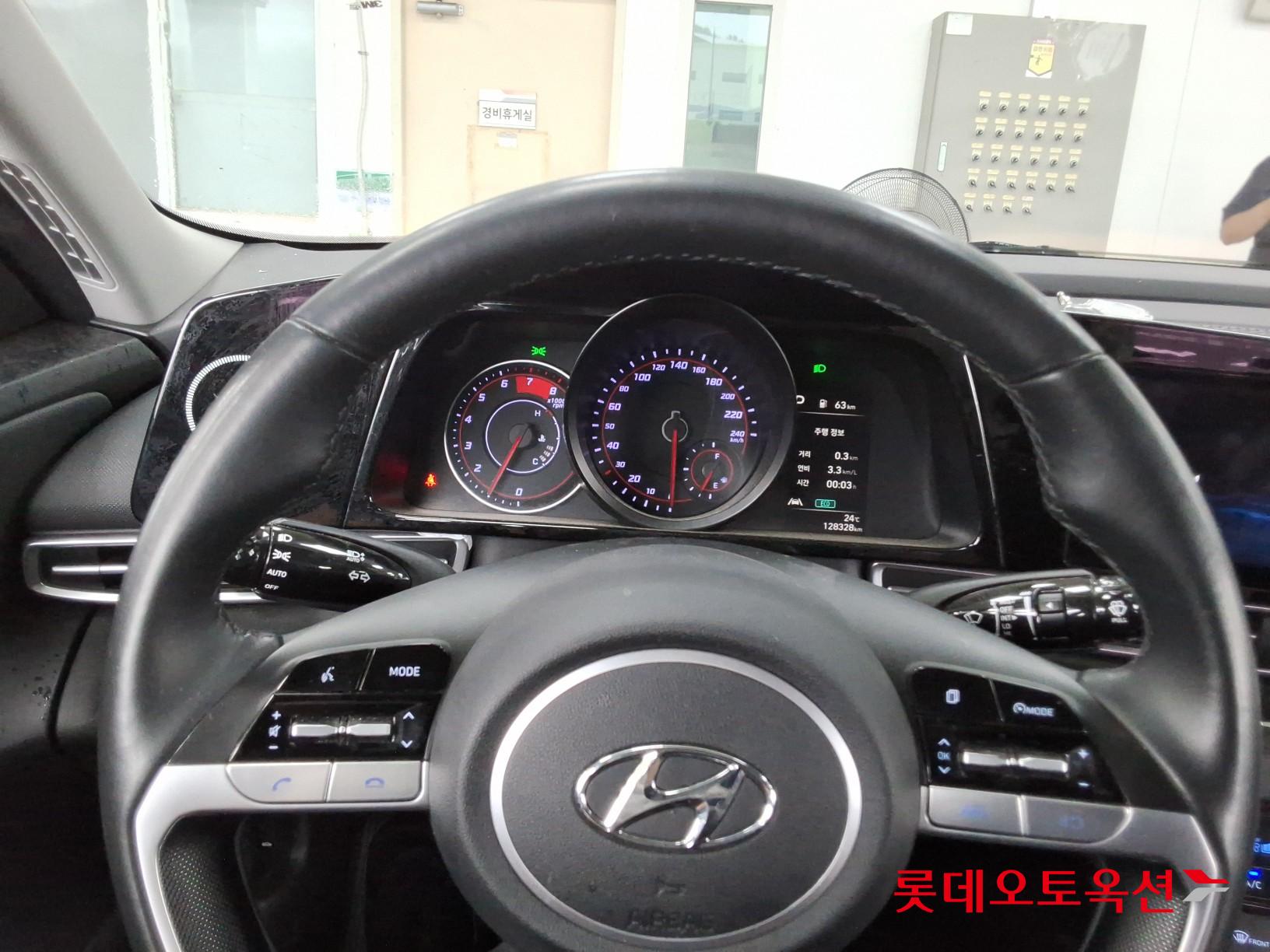 2021 - hyundai avante