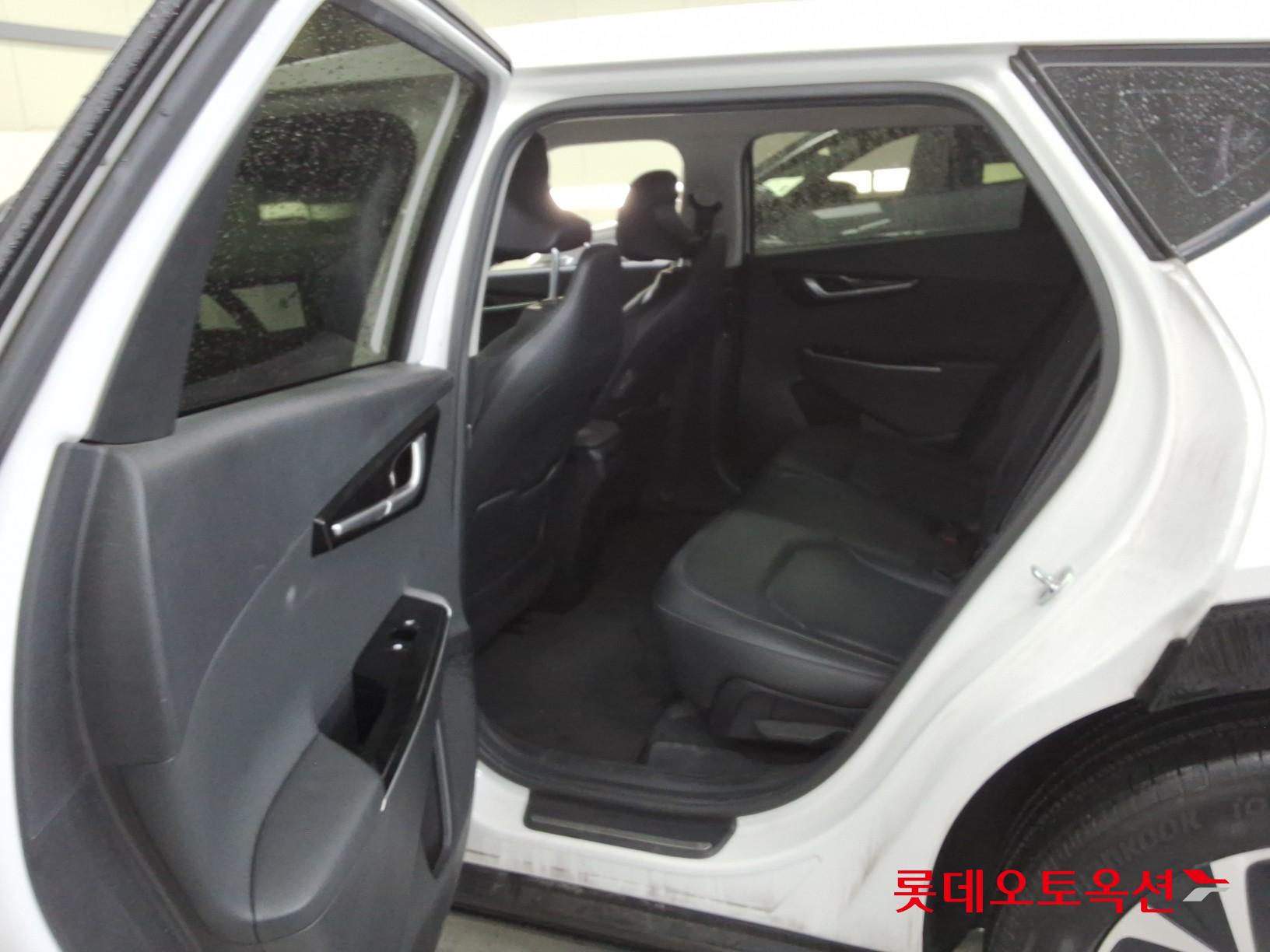 2022 - kia ev6