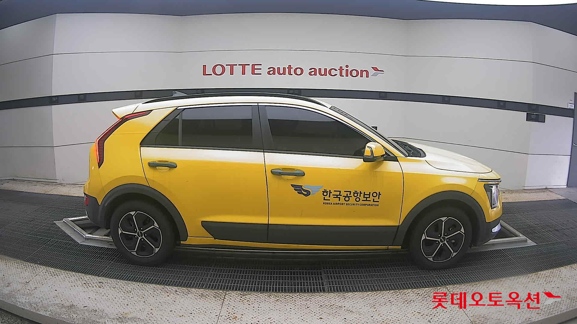 2023 - kia niro