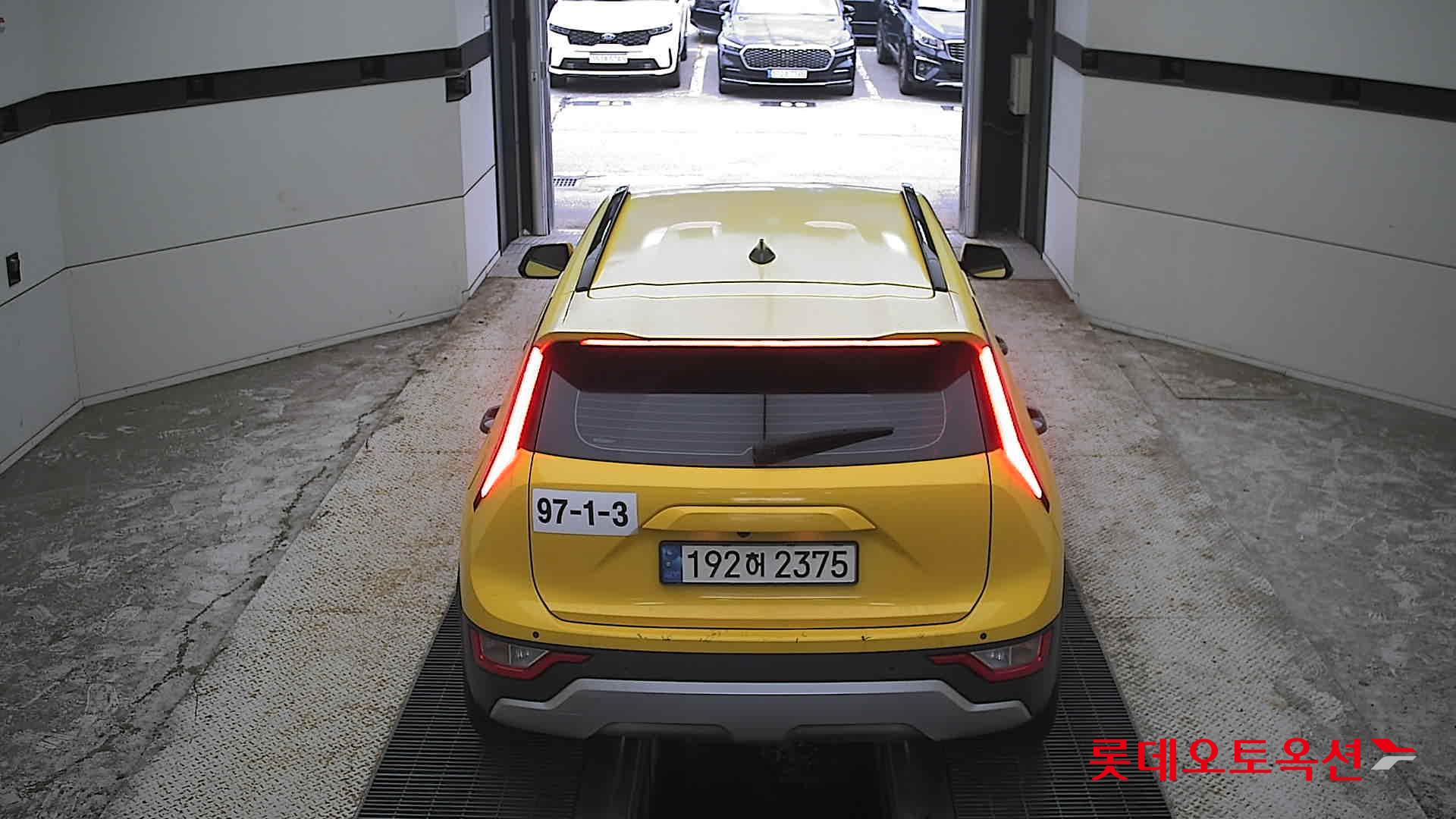 2023 - kia niro