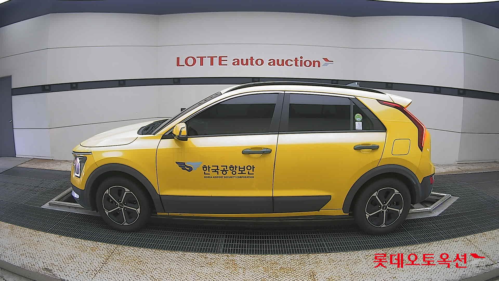 2023 - kia niro