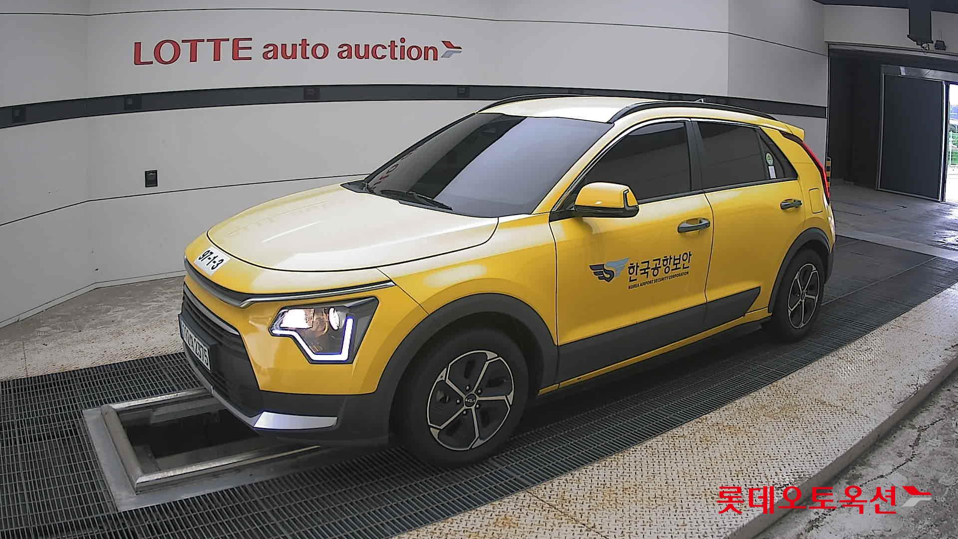 2023 - kia niro