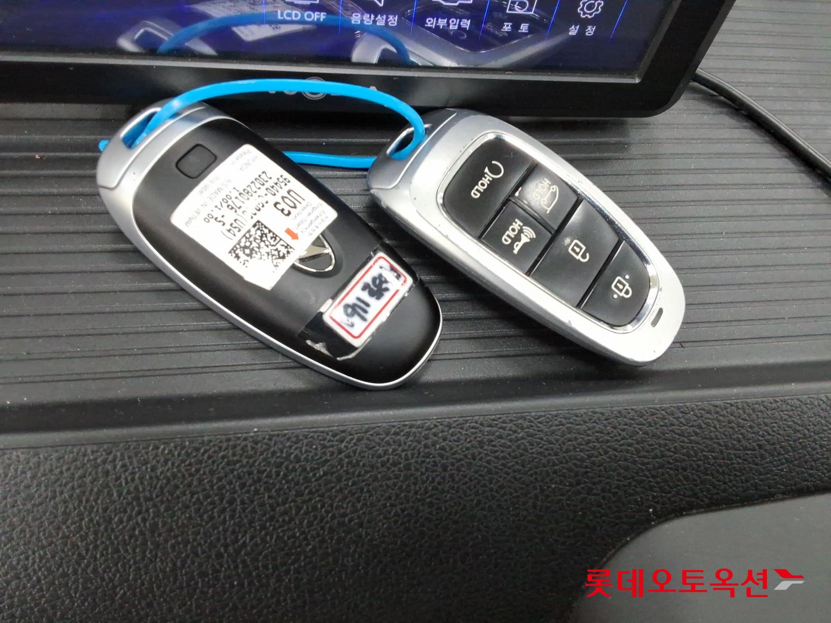 2023 - hyundai staria