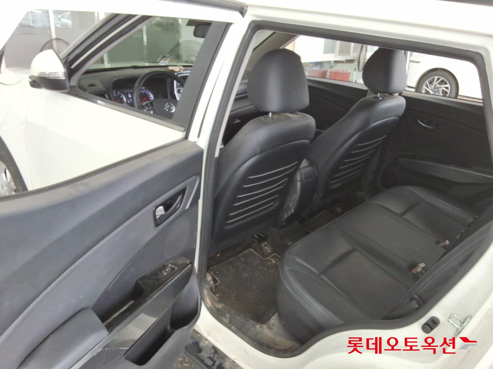 2022 - ssangyong tivoli