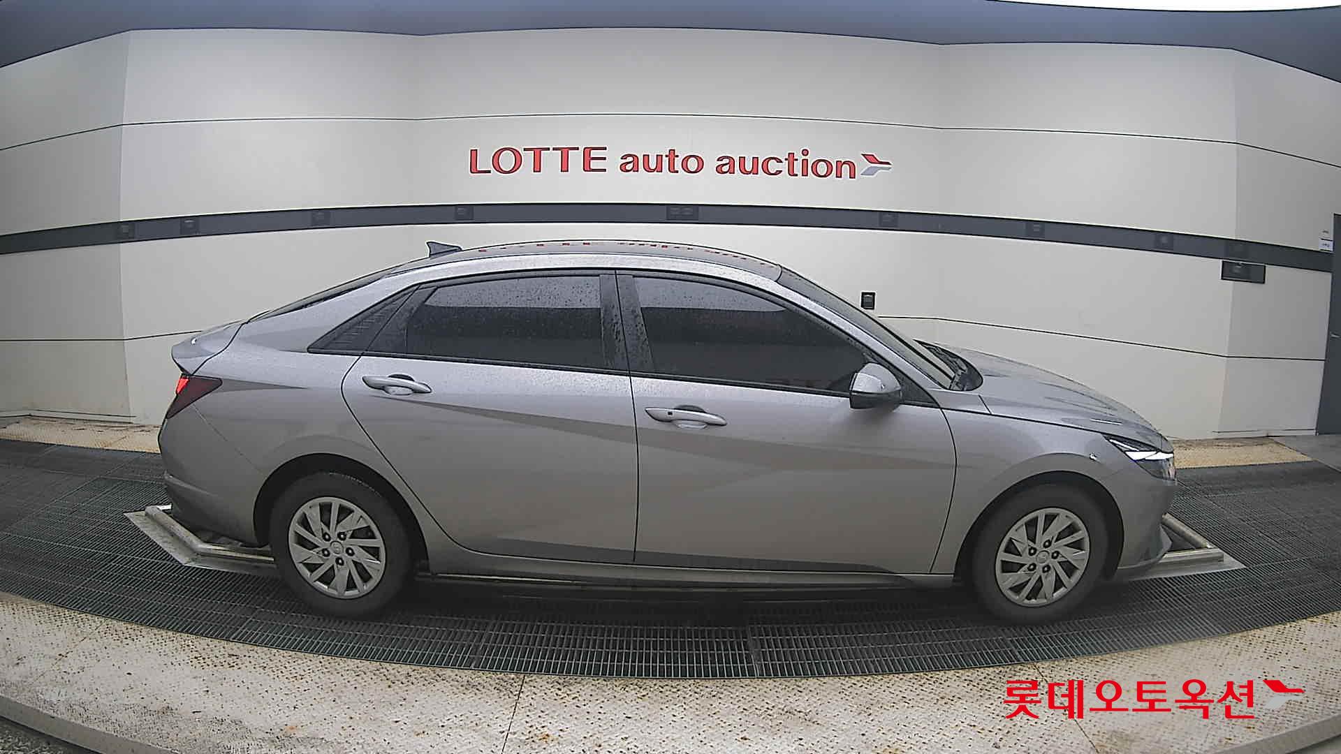 2021 - hyundai avante