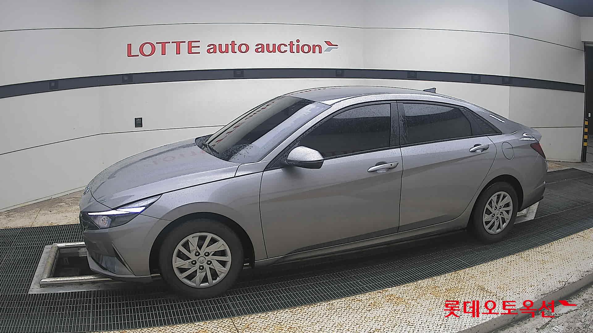 2021 - hyundai avante