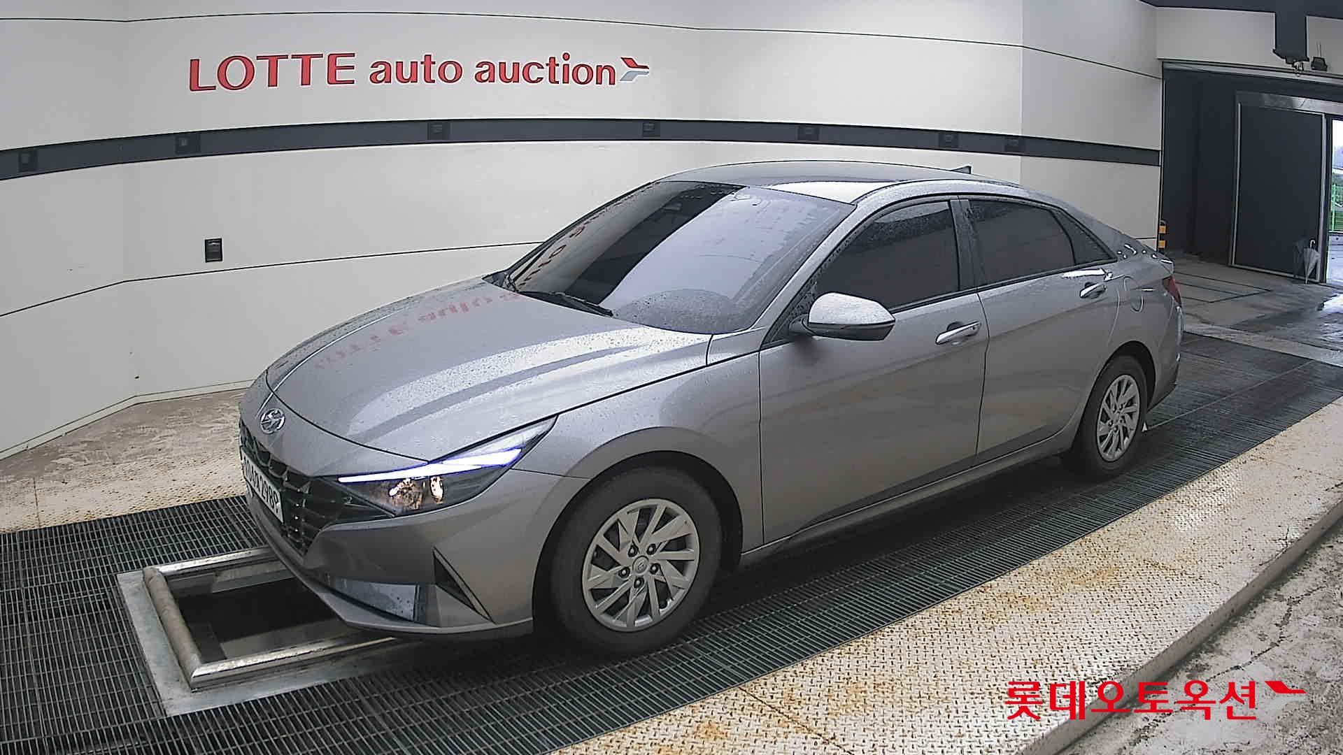 2021 - hyundai avante