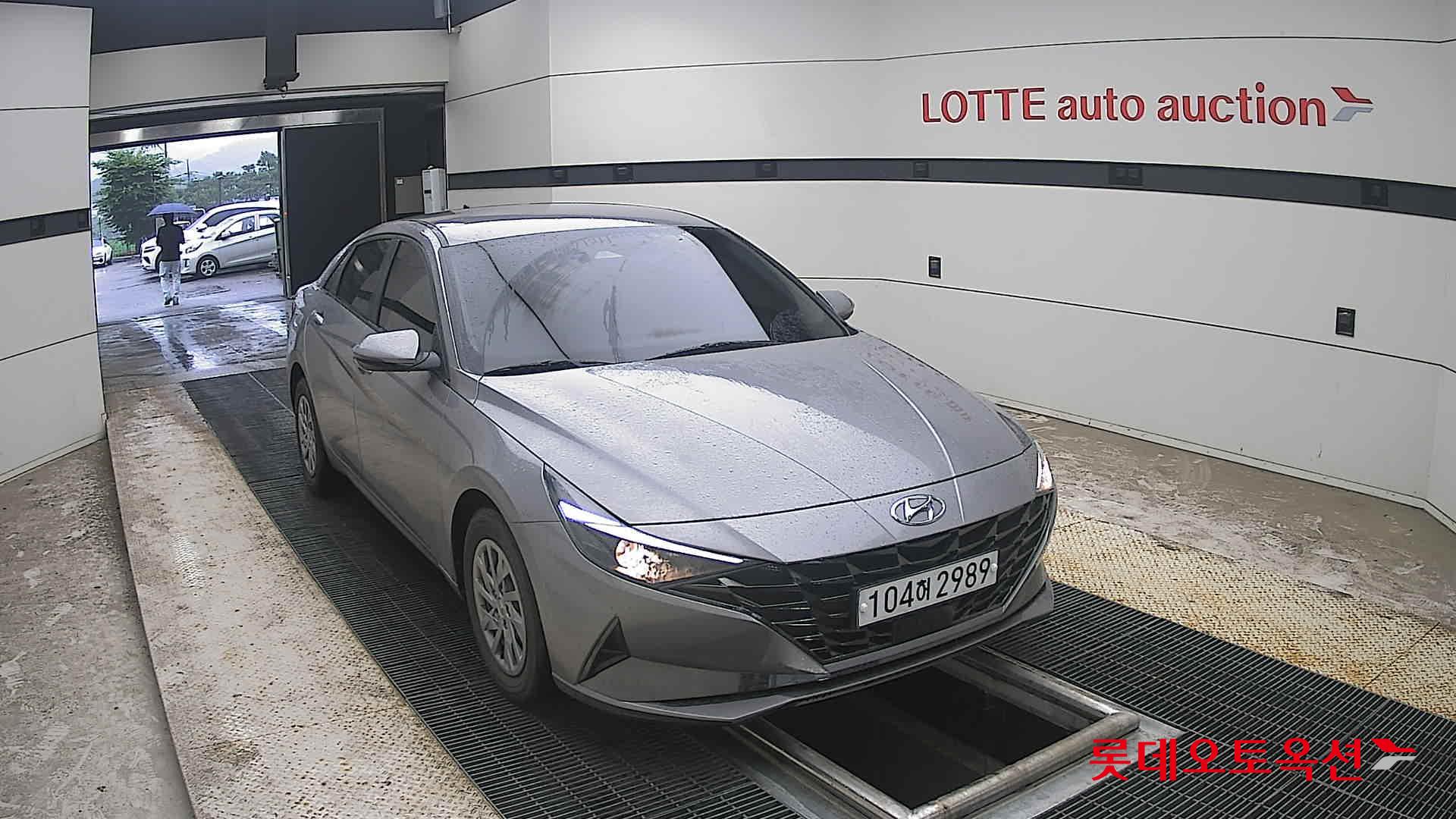 2021 - hyundai avante