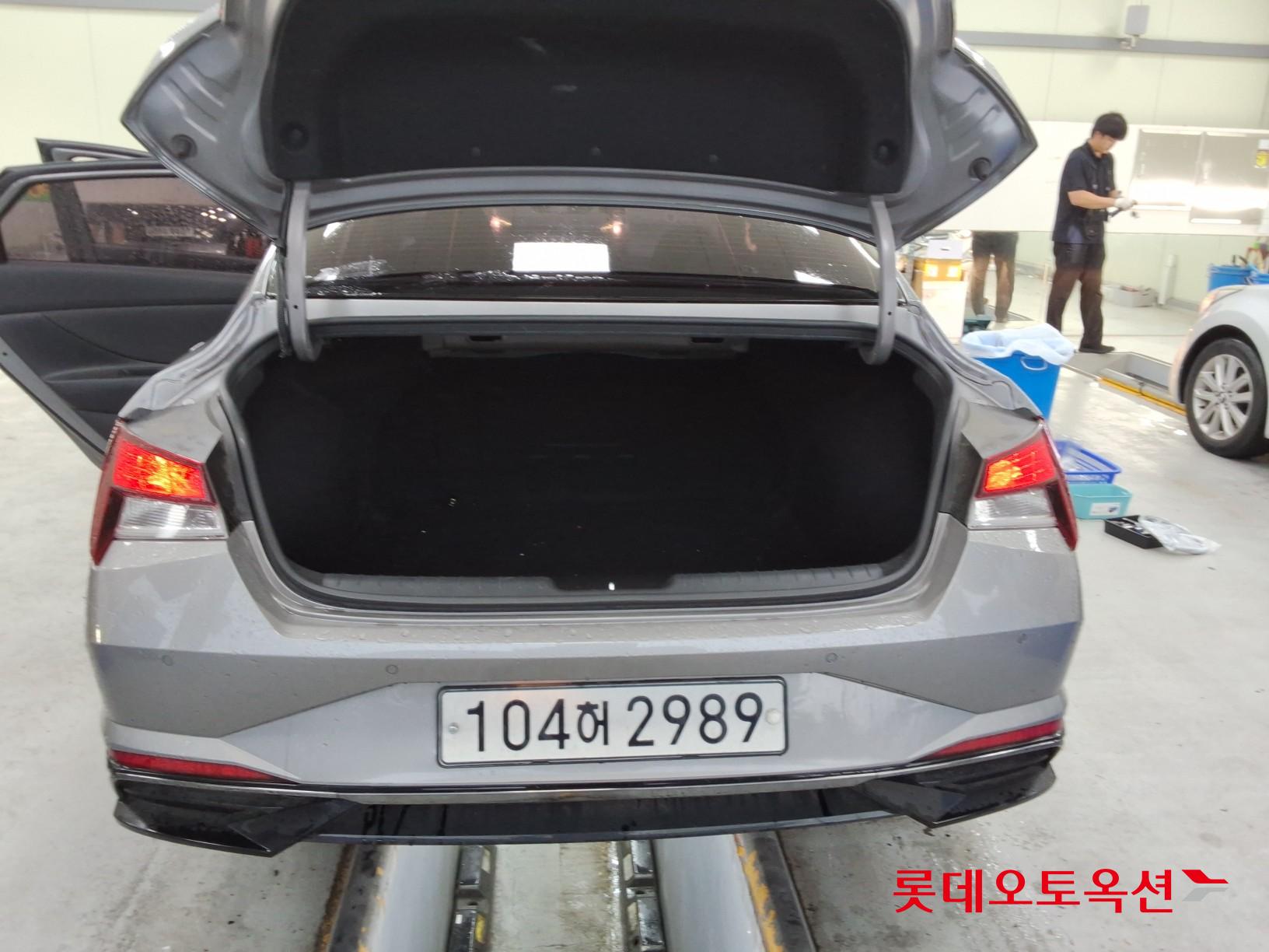 2021 - hyundai avante