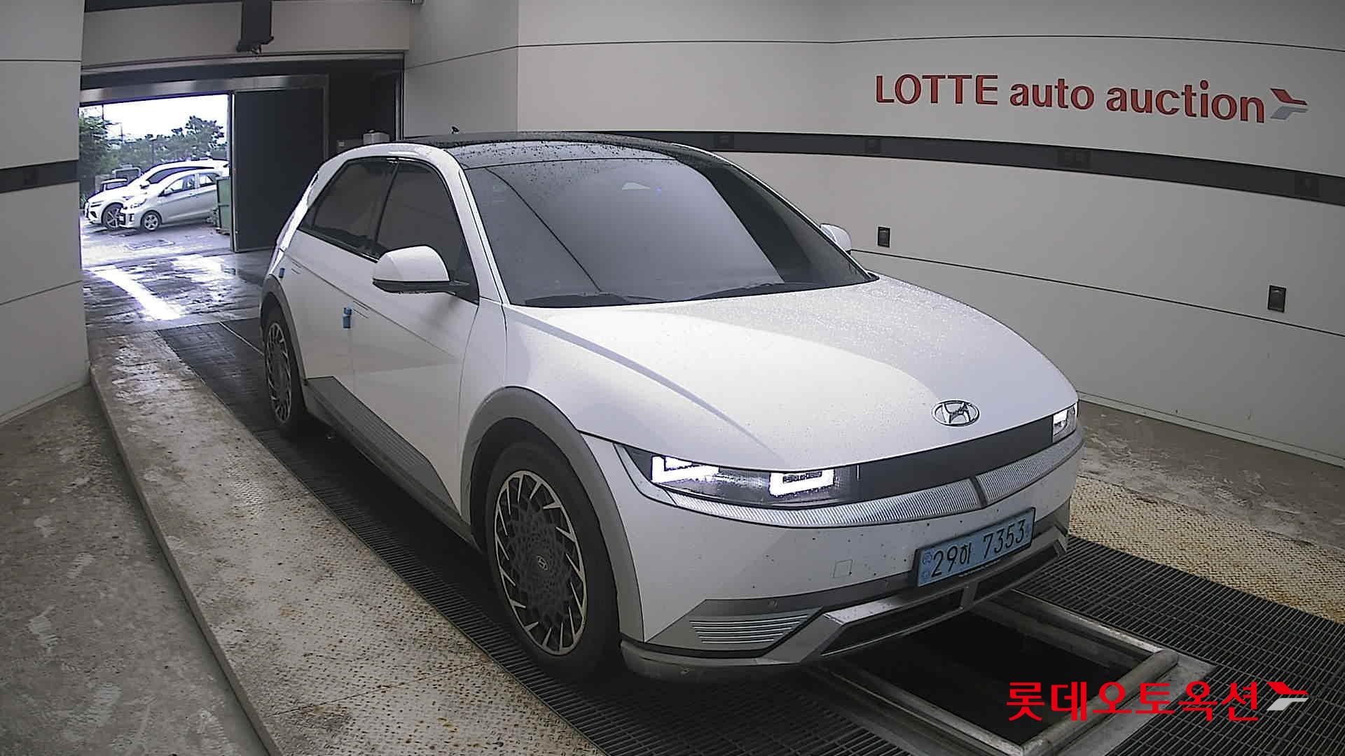 2022 - hyundai ioniq