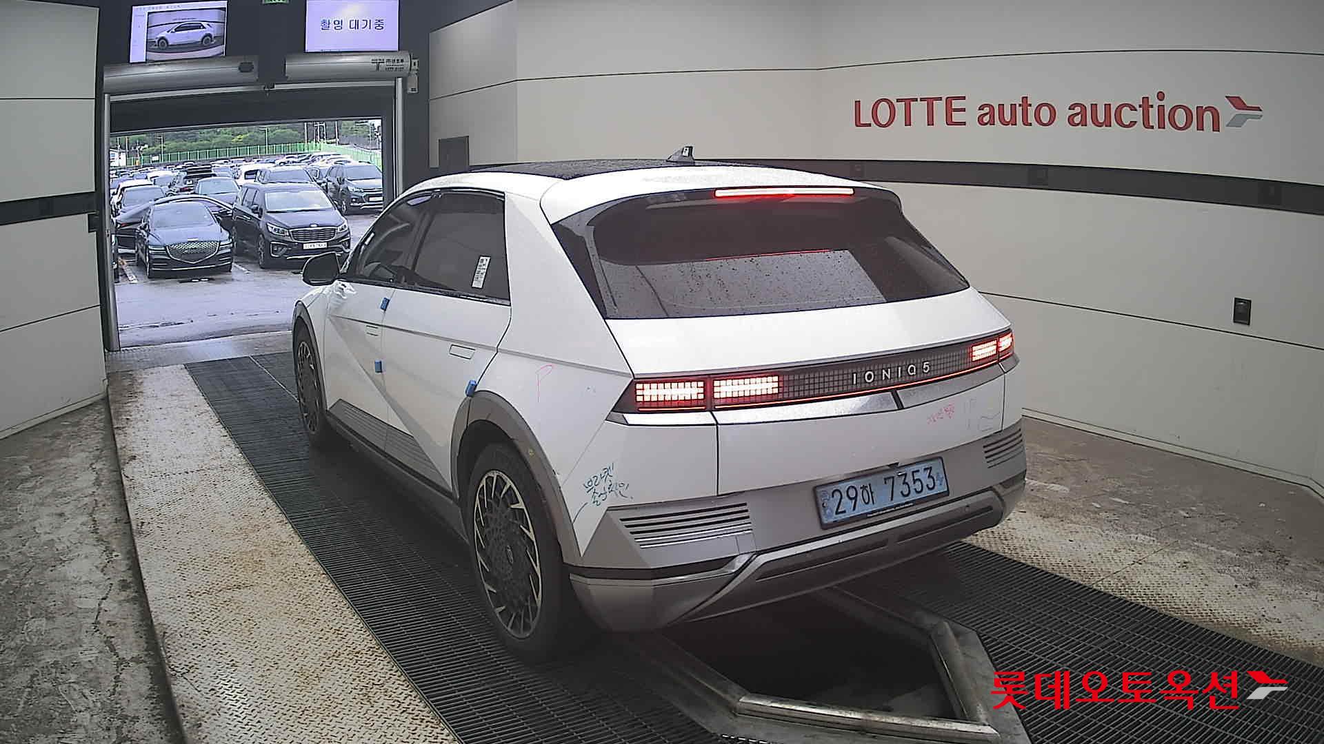 2022 - hyundai ioniq