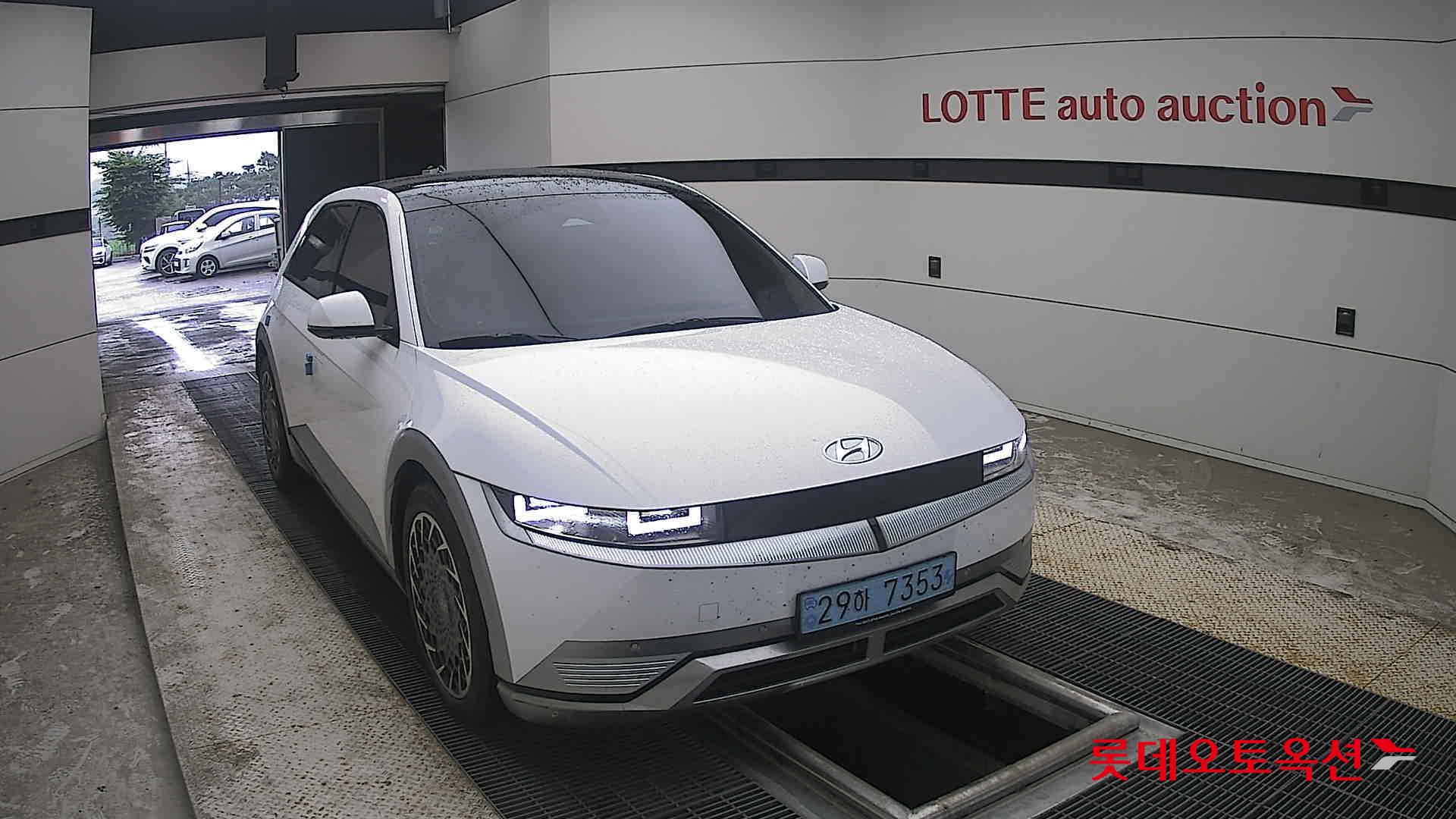 2022 - hyundai ioniq
