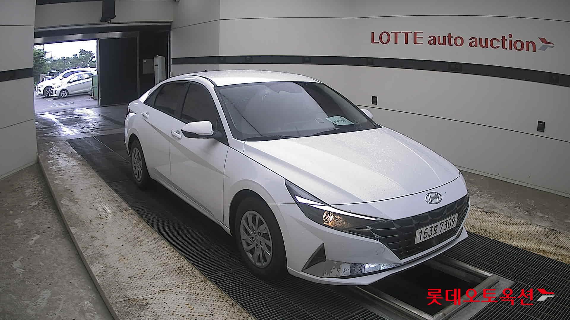 2021 - hyundai avante