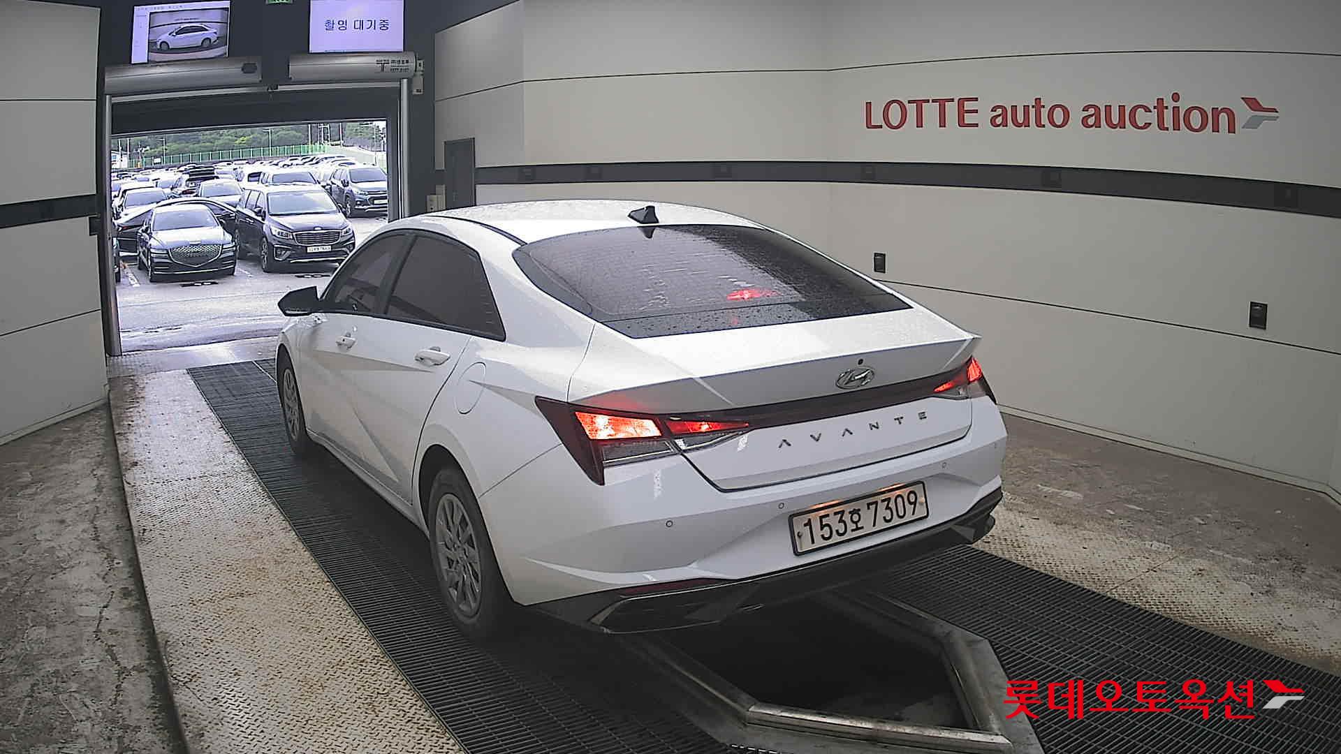 2021 - hyundai avante