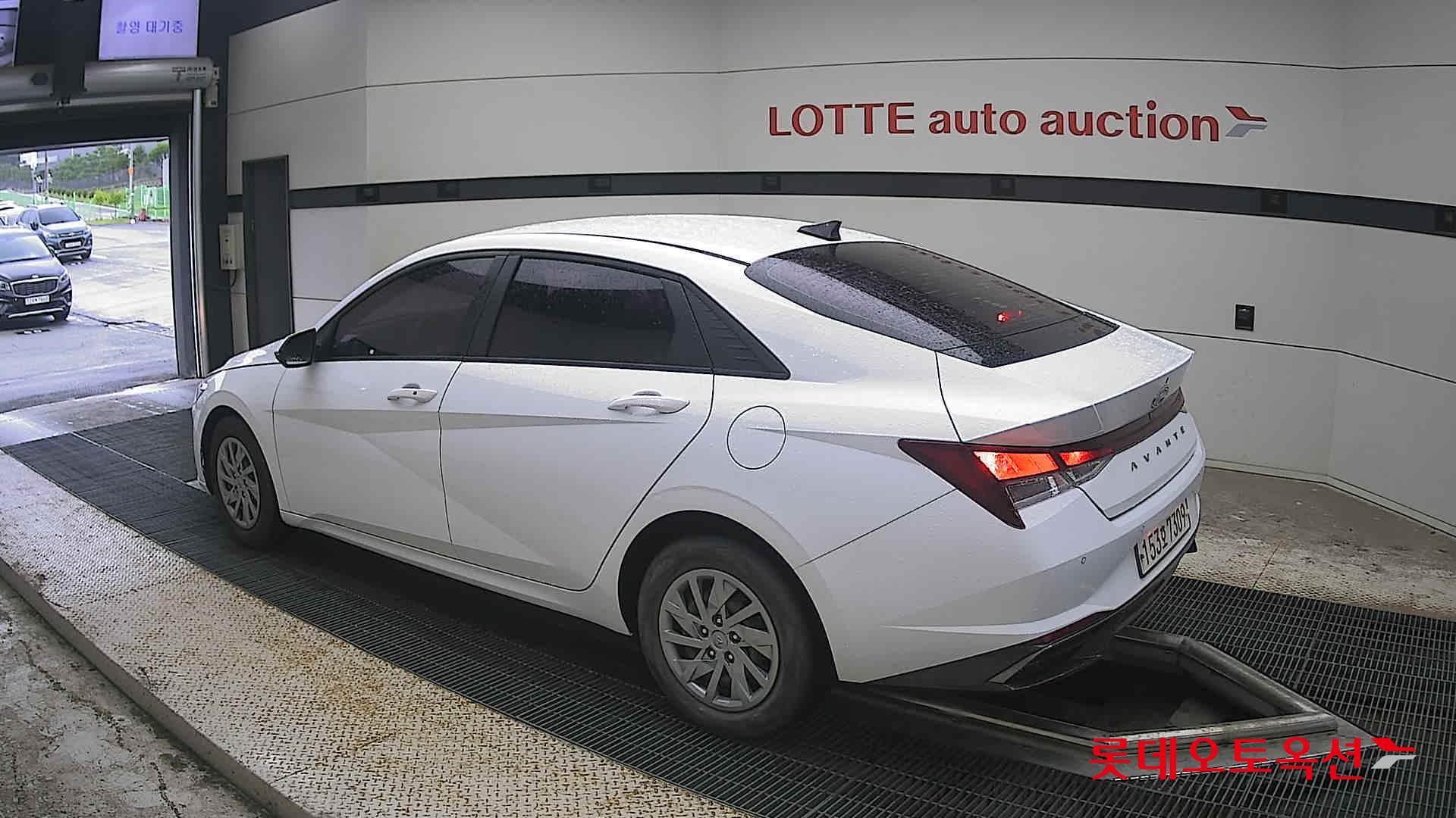 2021 - hyundai avante