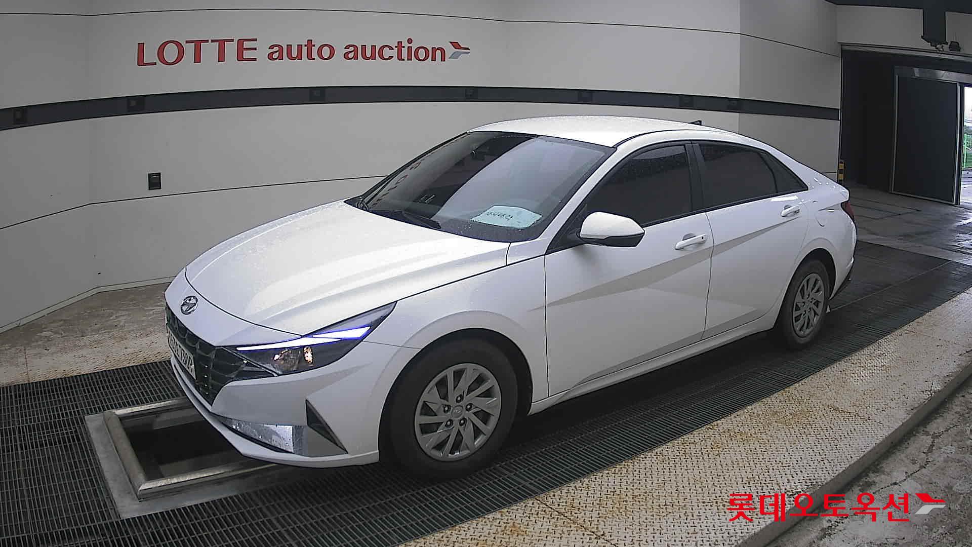 2021 - hyundai avante