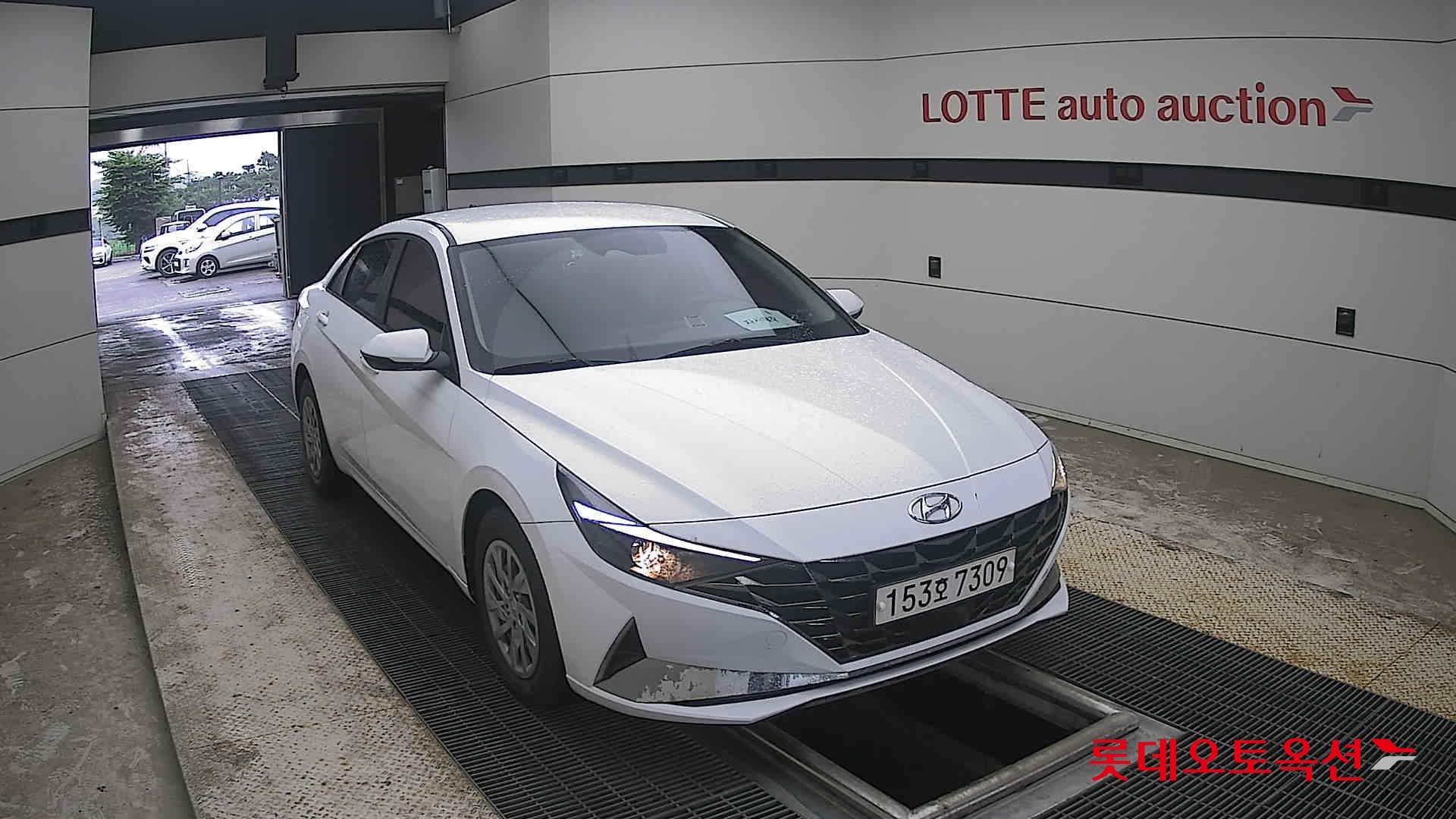 2021 - hyundai avante
