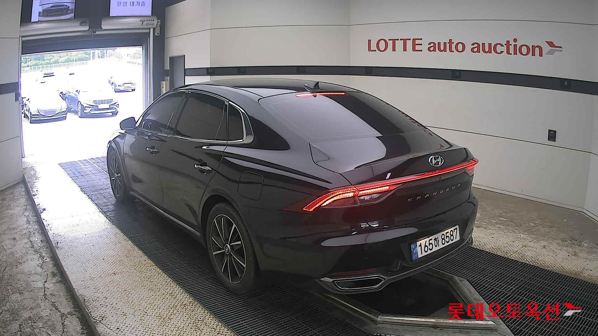 2022 - hyundai grandeur