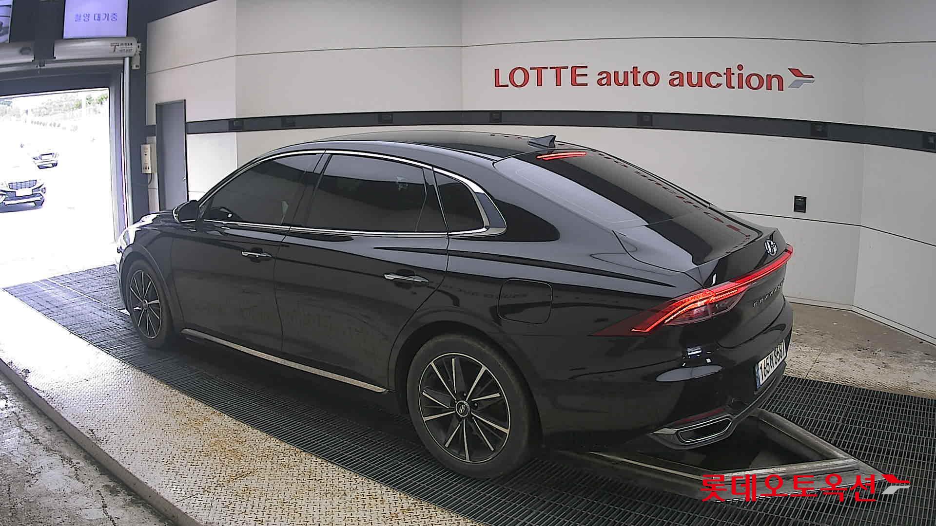 2022 - hyundai grandeur