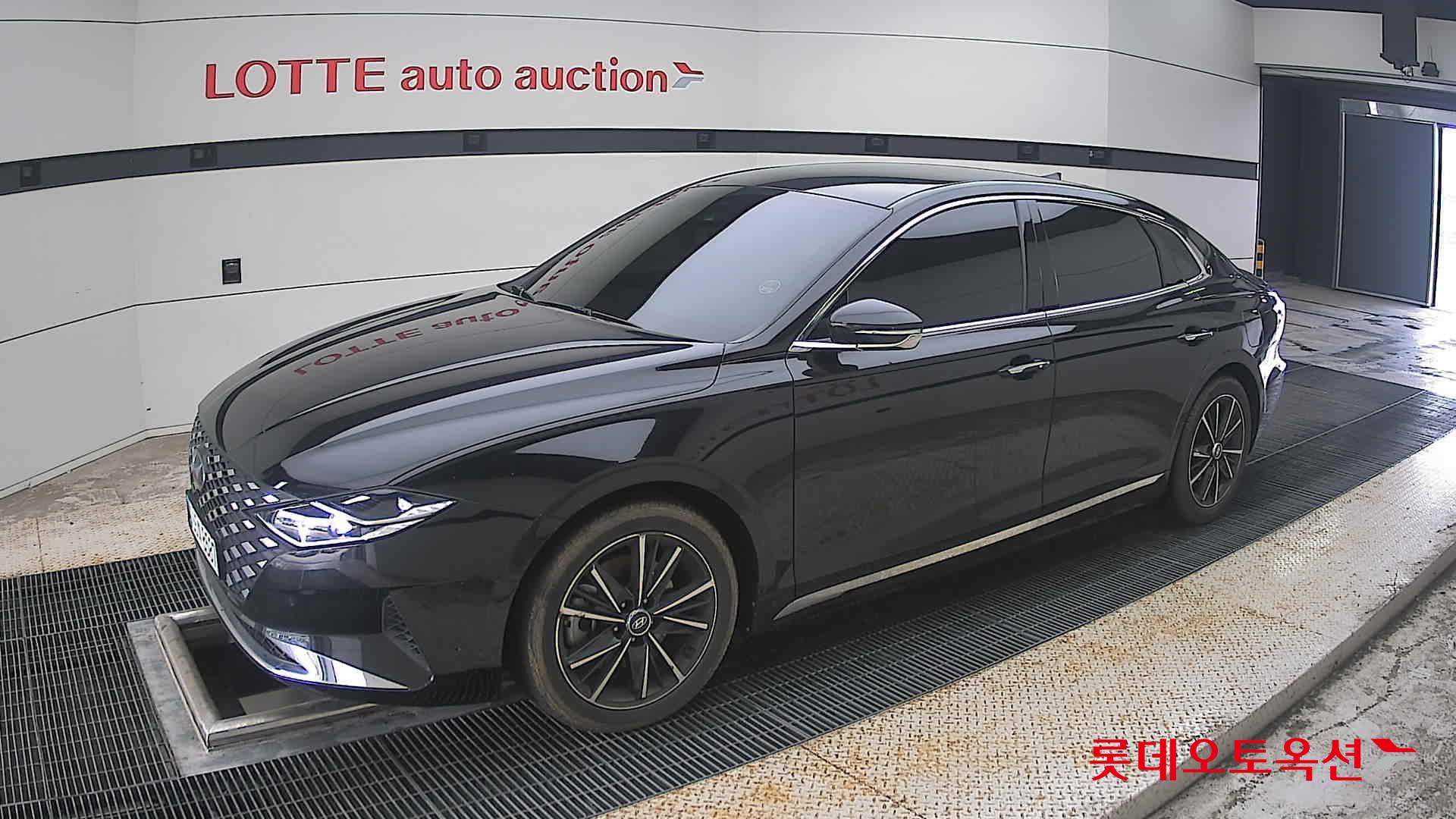 2022 - hyundai grandeur