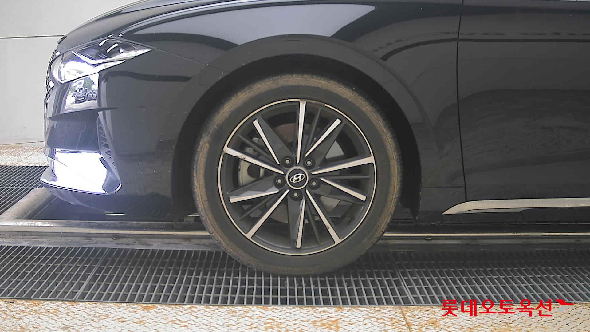 2022 - hyundai grandeur