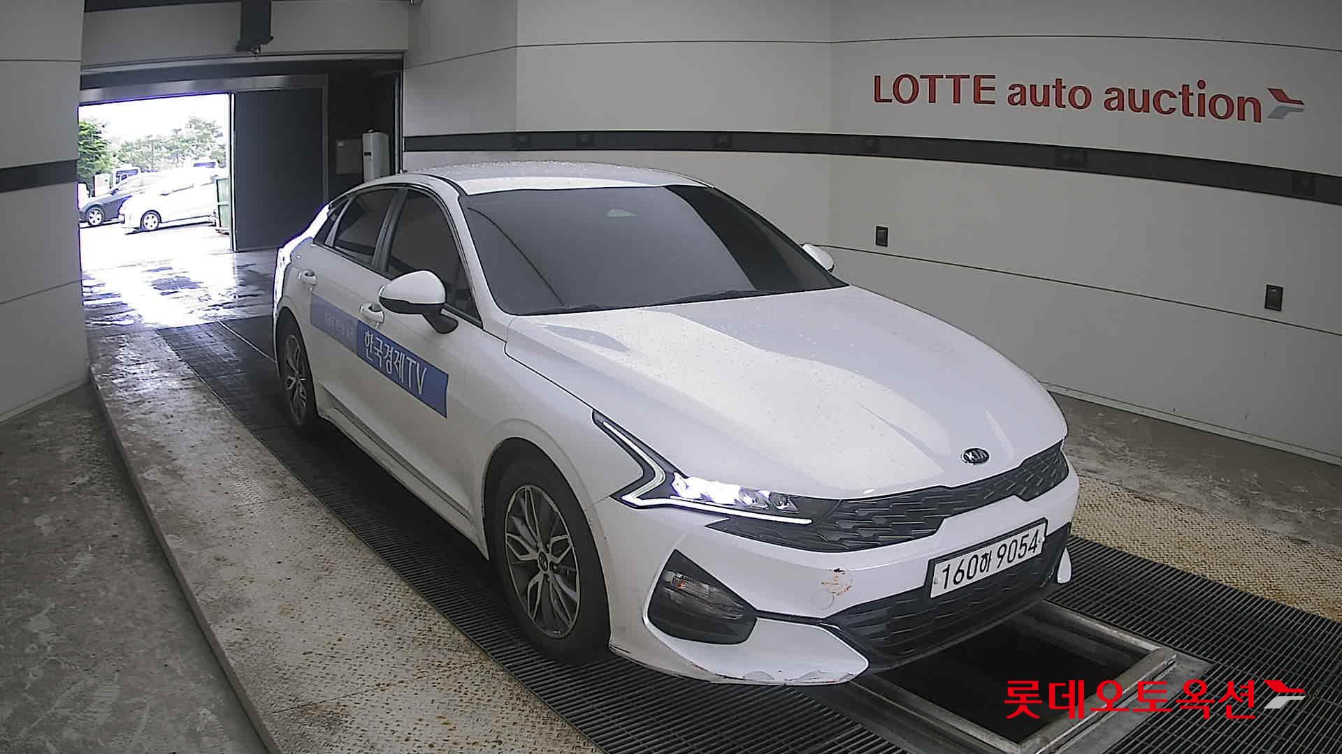 2021 - kia k5