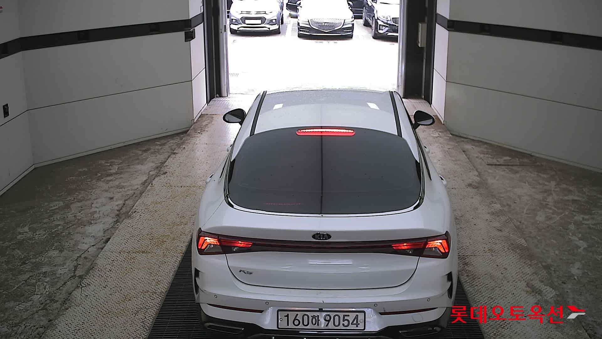 2021 - kia k5