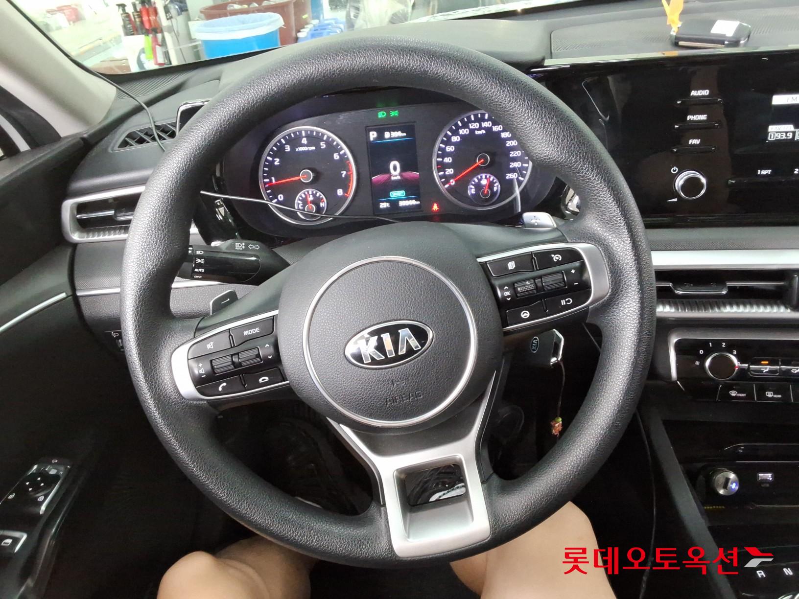 2021 - kia k5