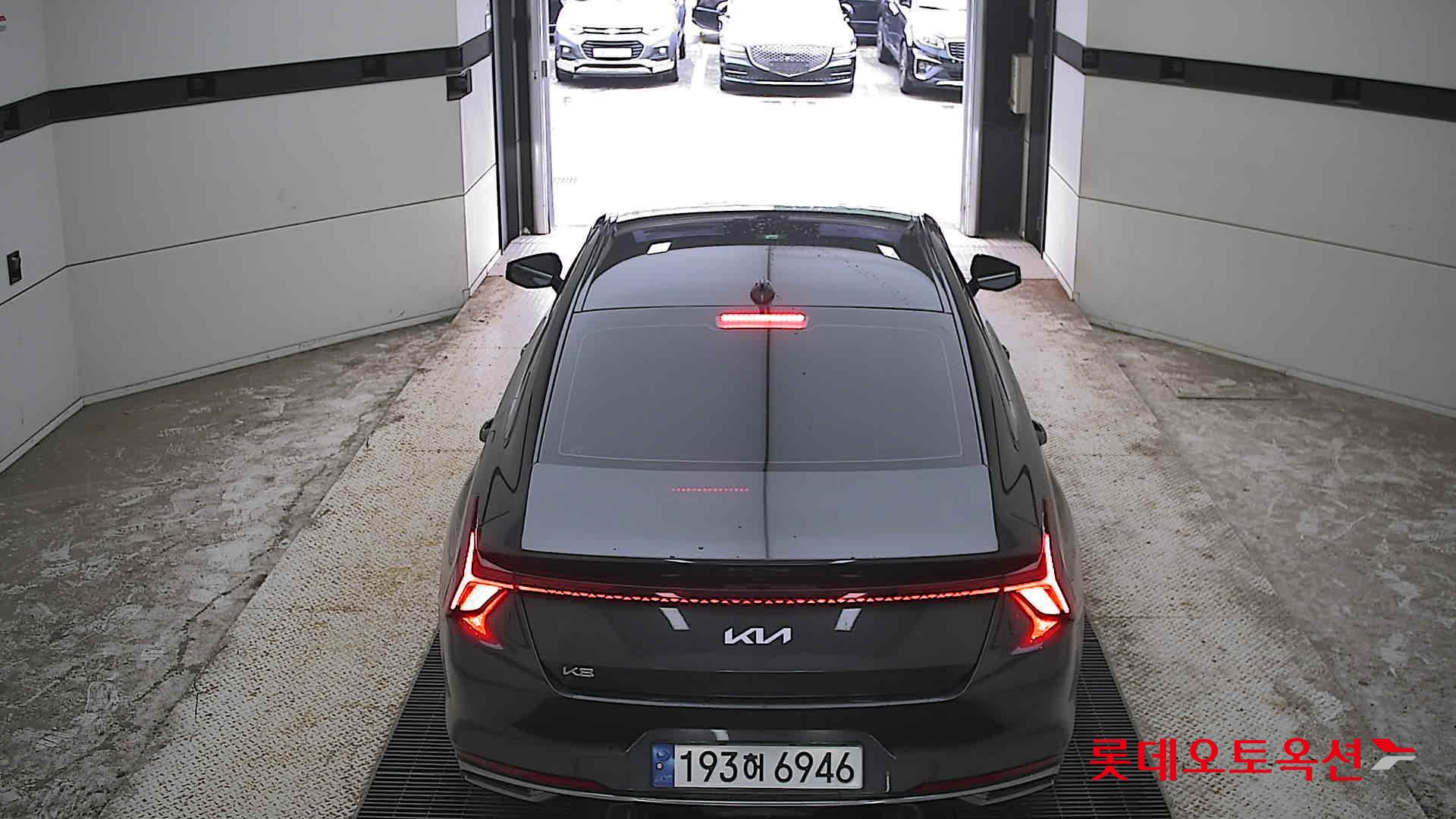 2023 - kia k8