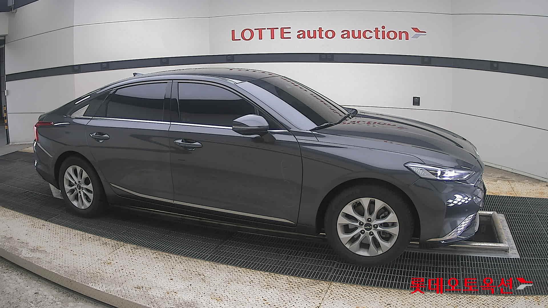 2023 - kia k8