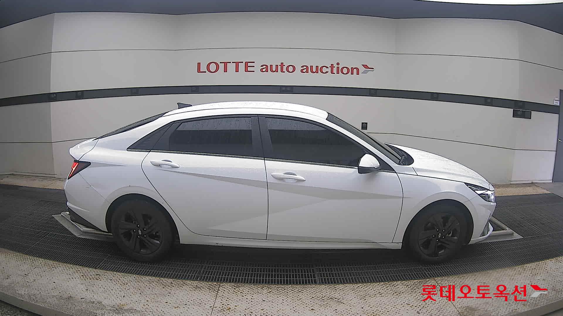 2021 - hyundai avante