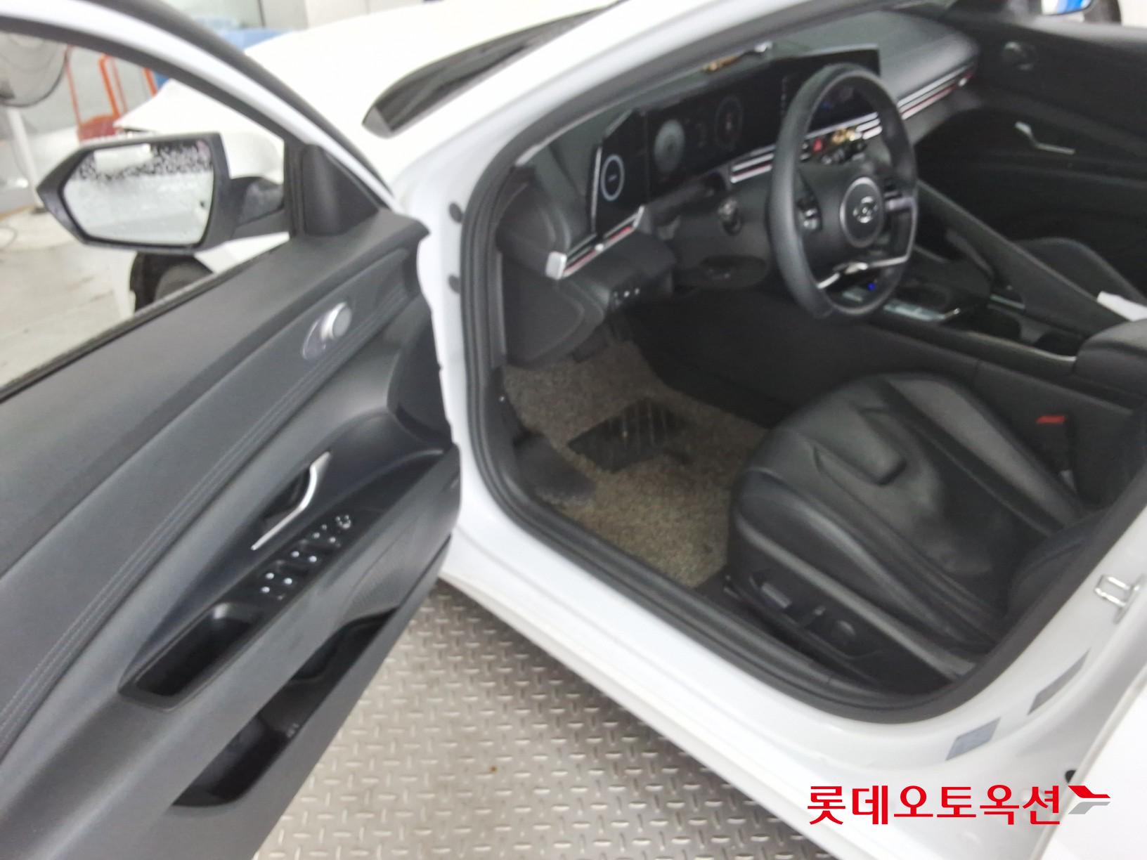 2021 - hyundai avante