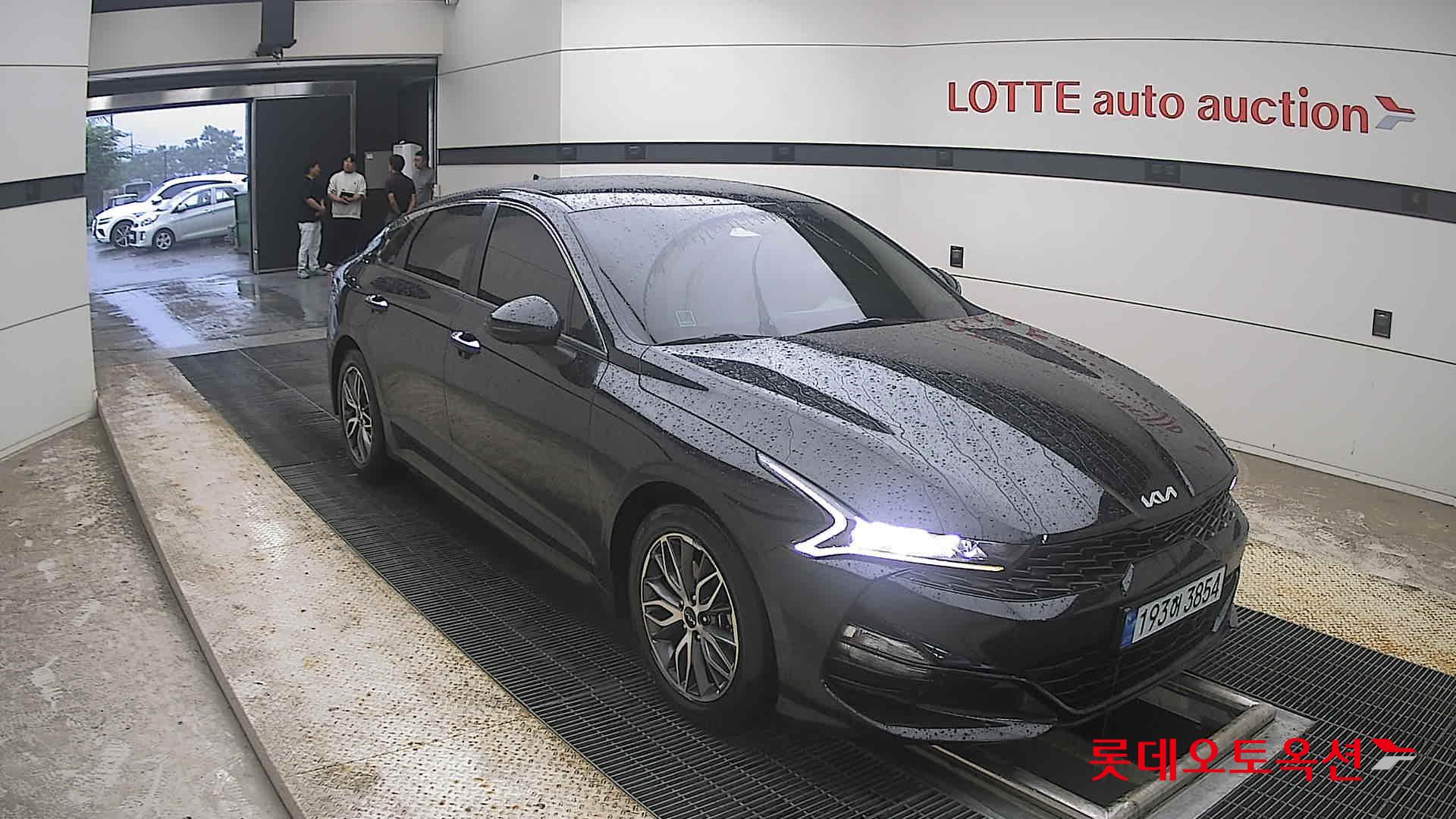 2022 - kia k5