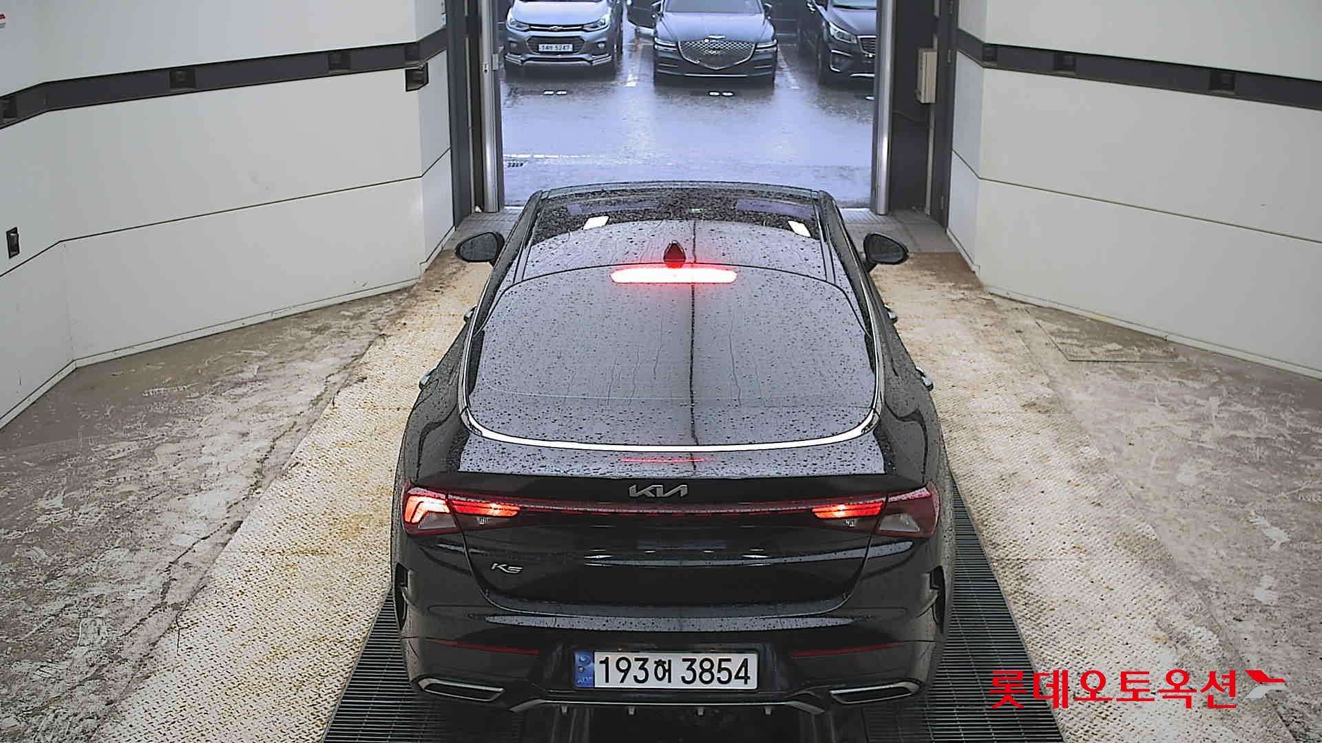 2022 - kia k5