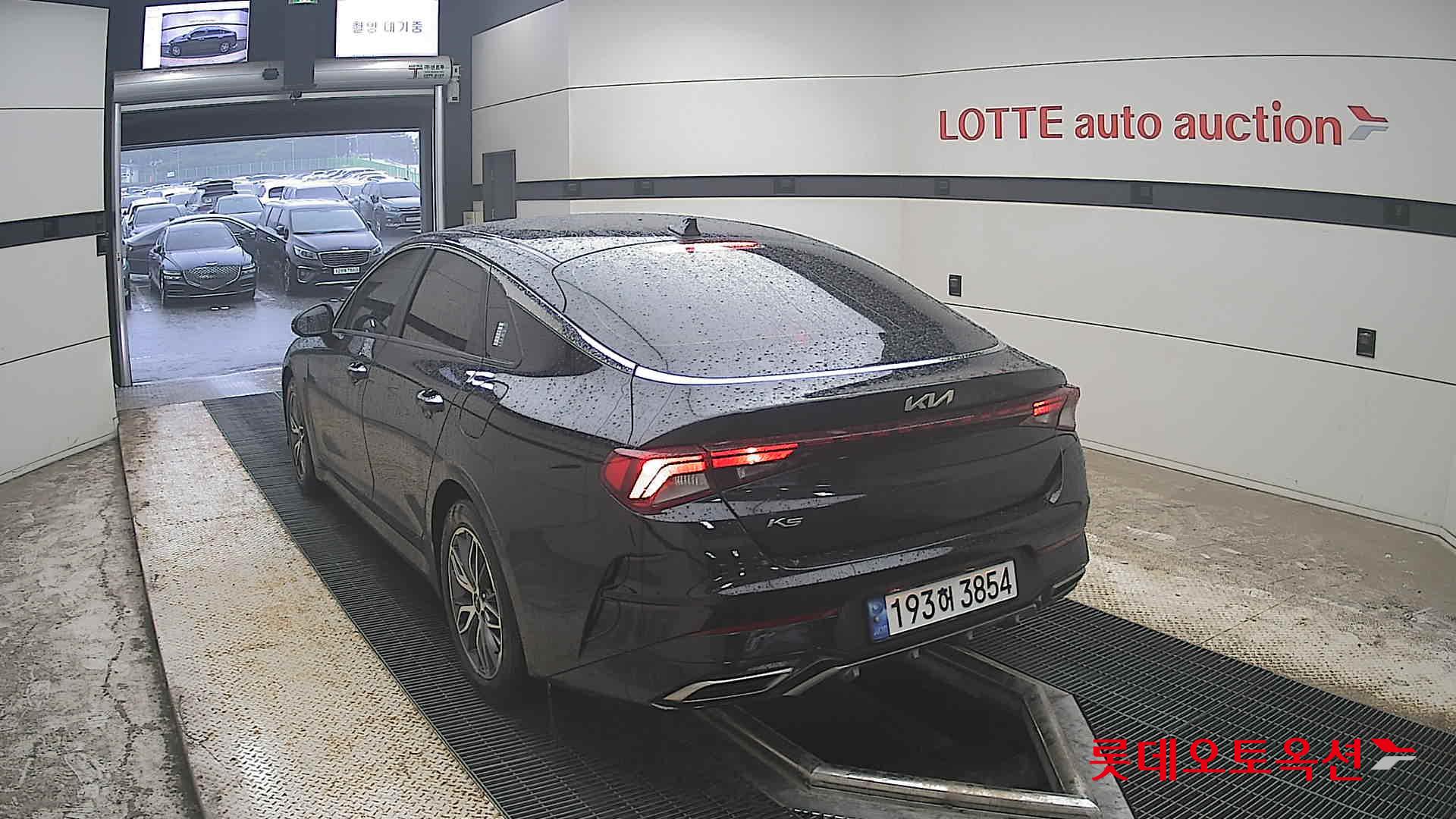 2022 - kia k5