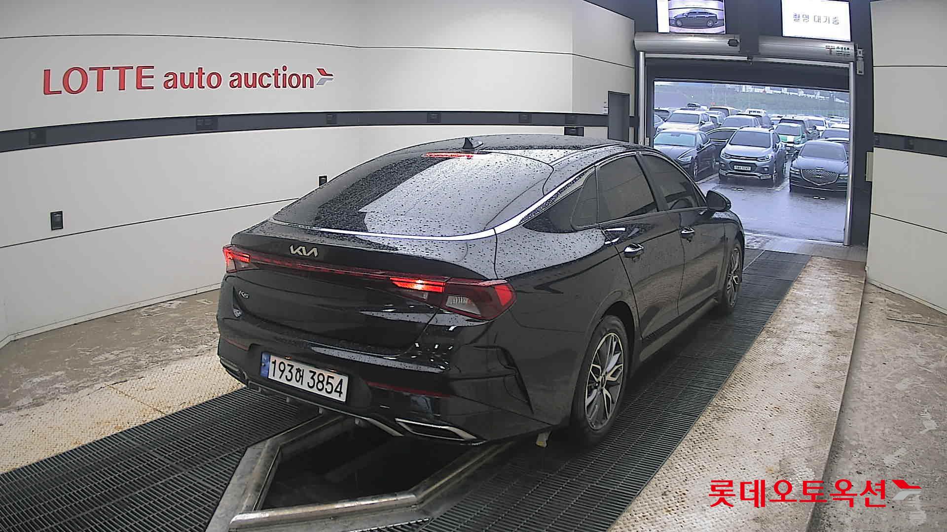 2022 - kia k5