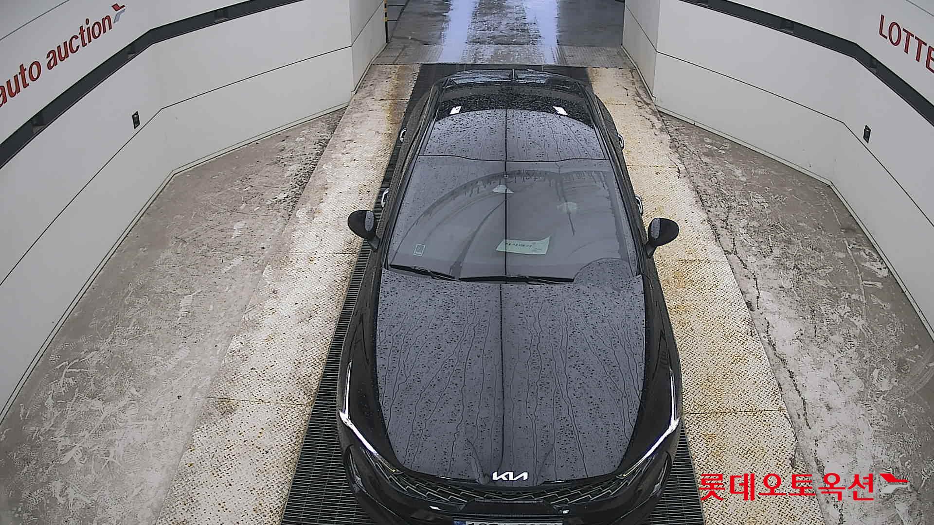 2022 - kia k5