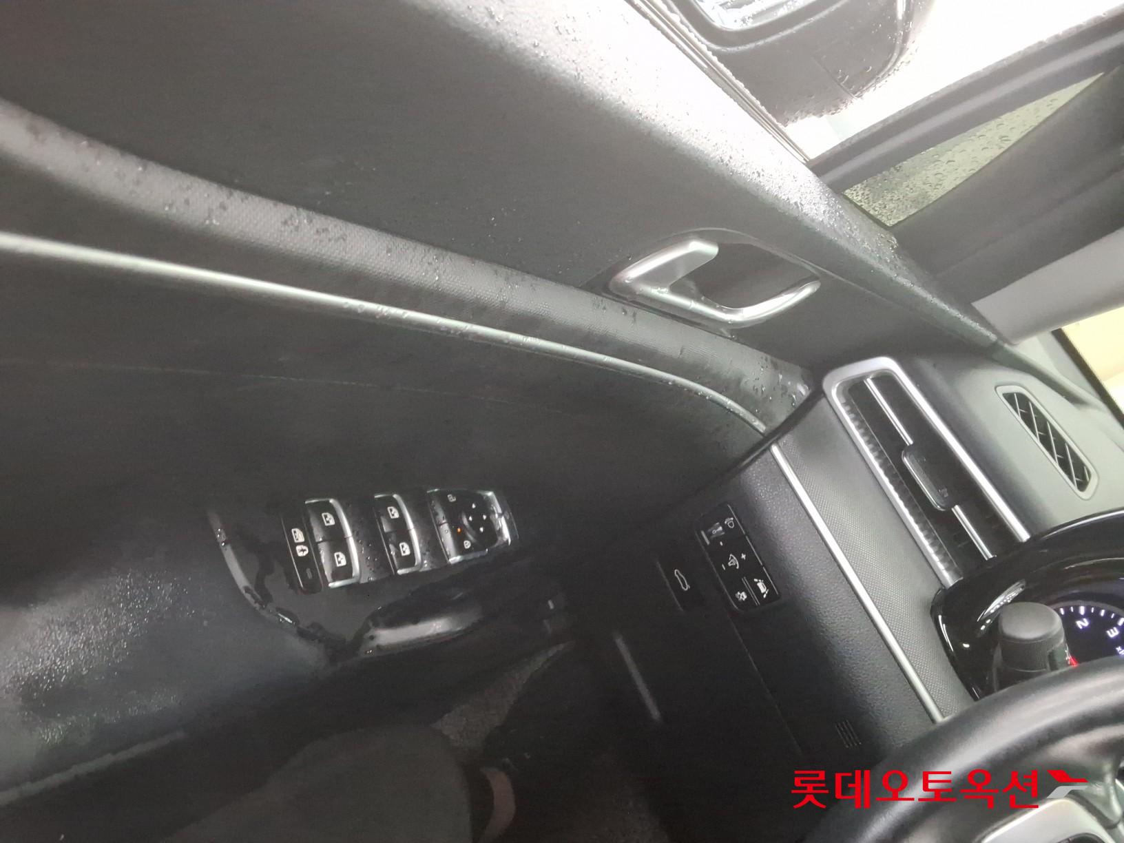 2022 - kia k5
