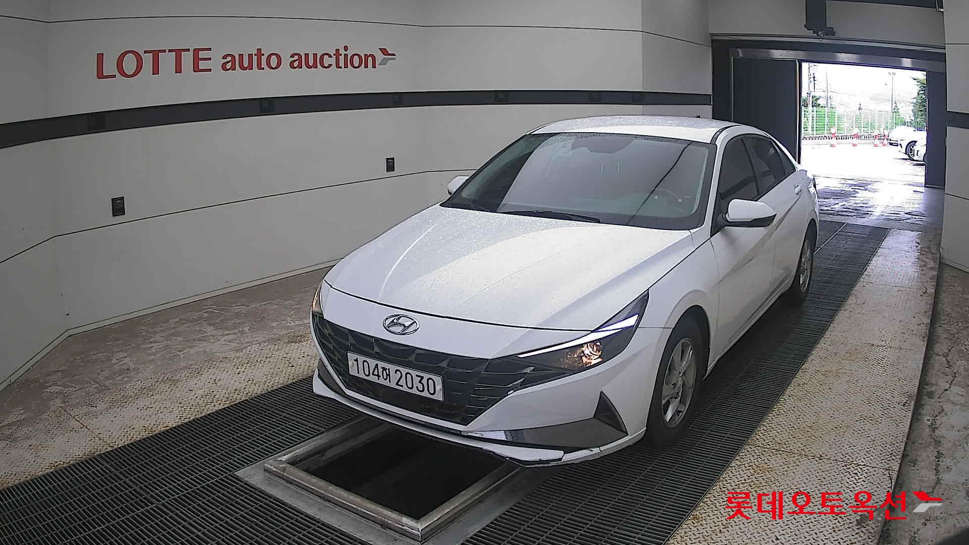 2021 - hyundai avante