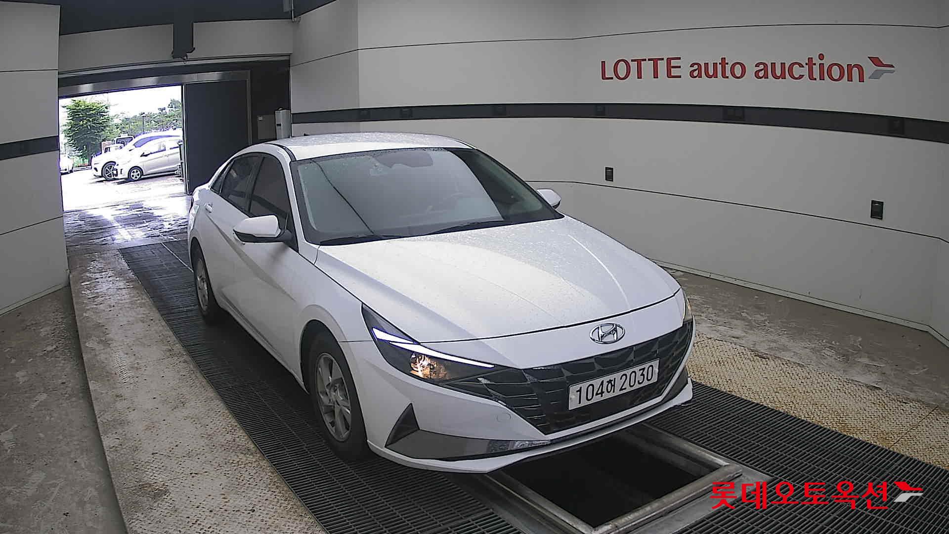 2021 - hyundai avante
