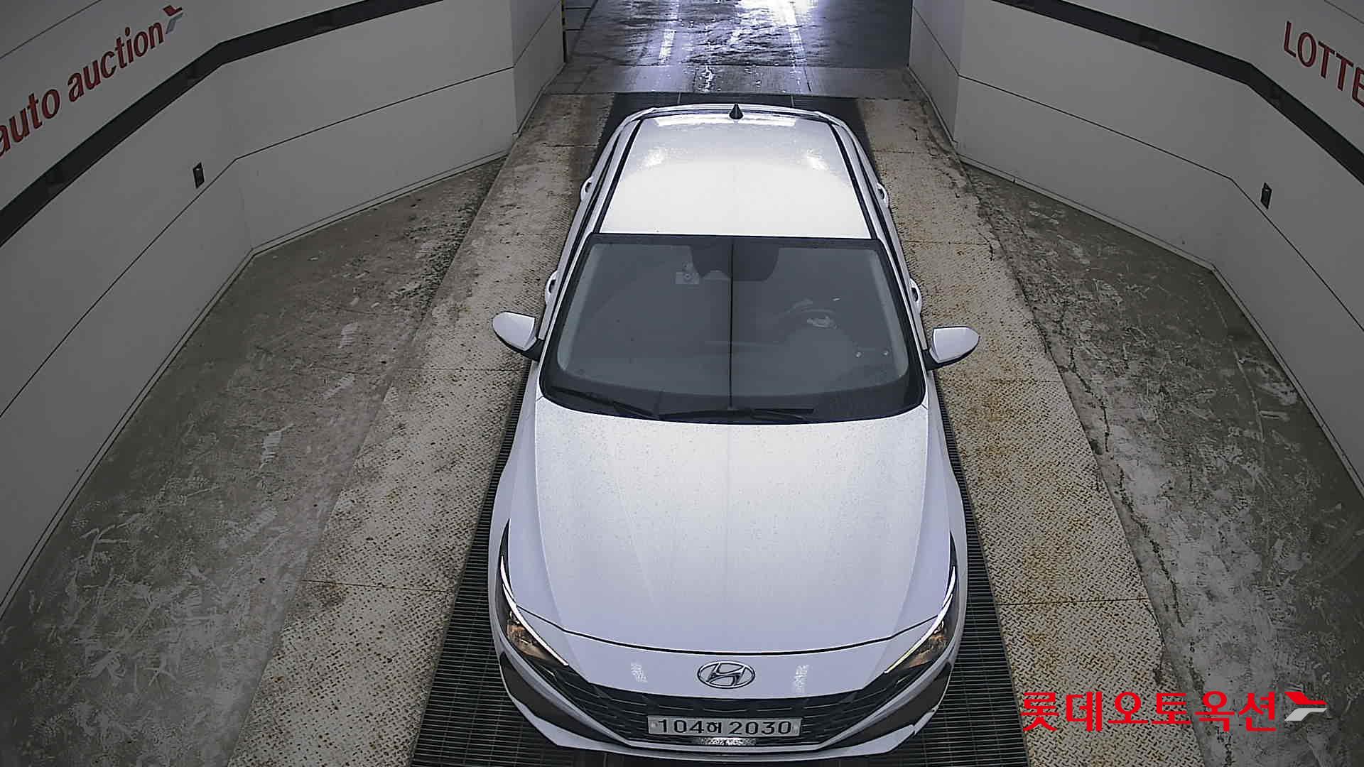 2021 - hyundai avante