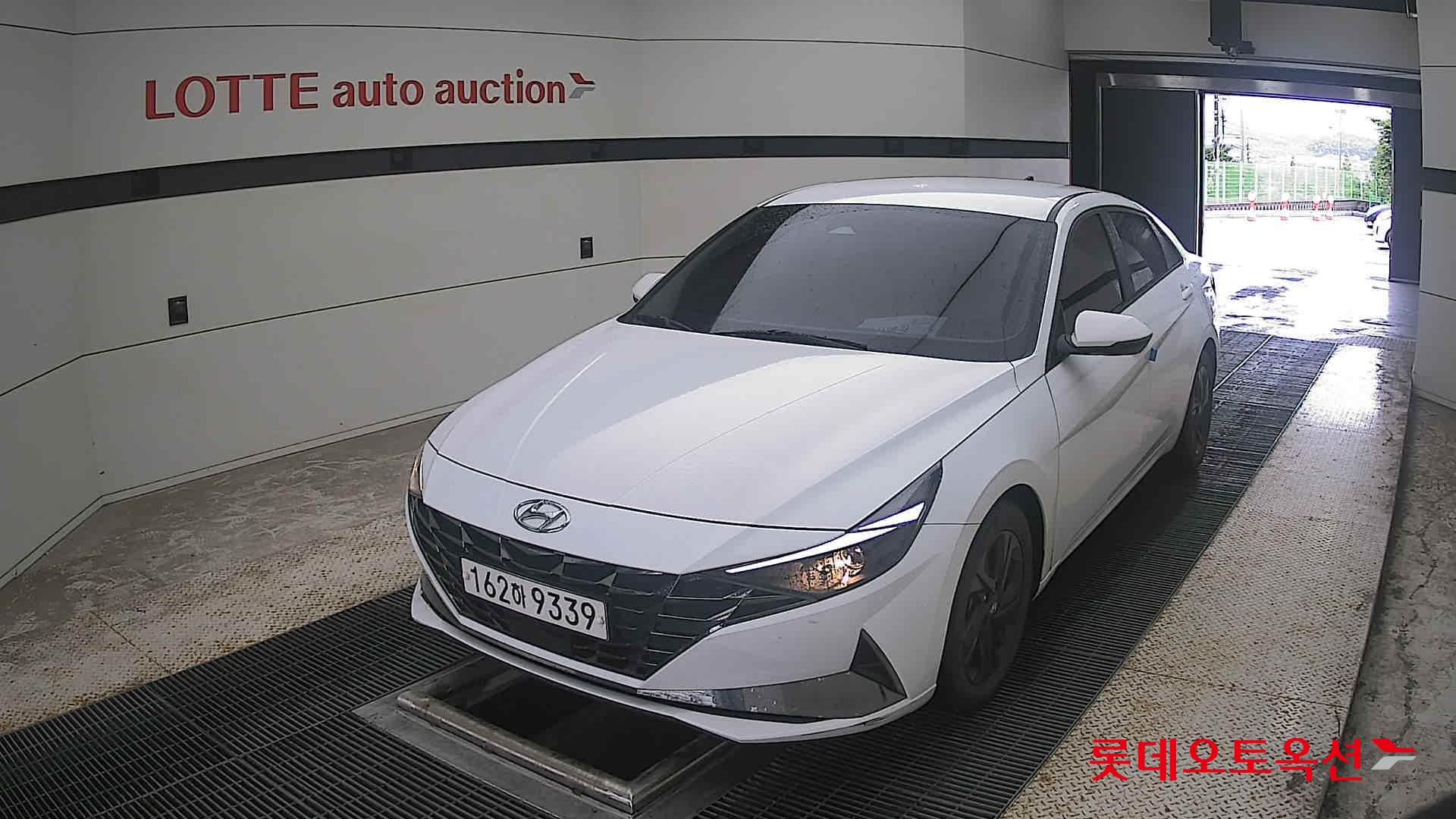 2021 - hyundai avante