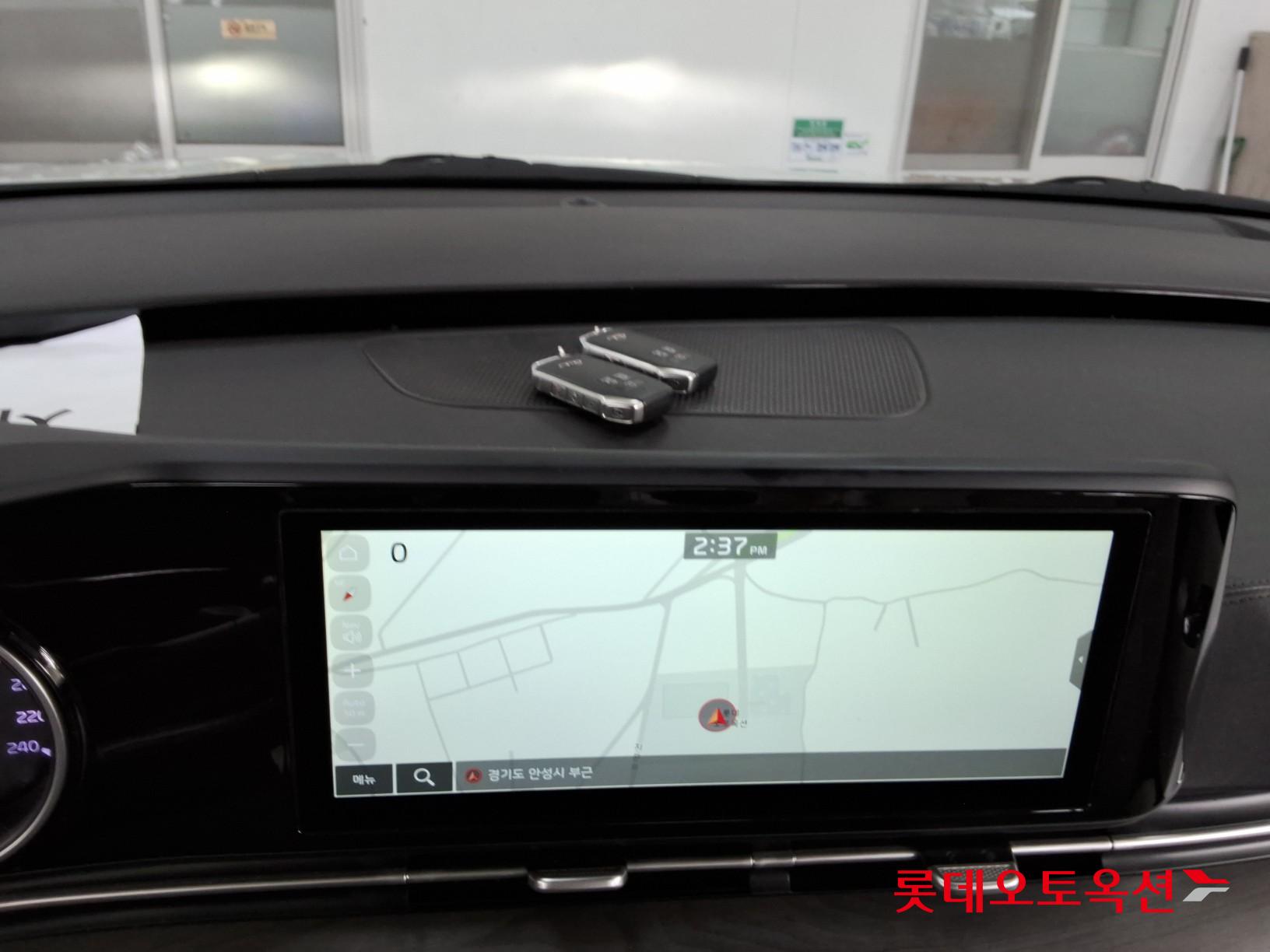 2021 - kia carnival
